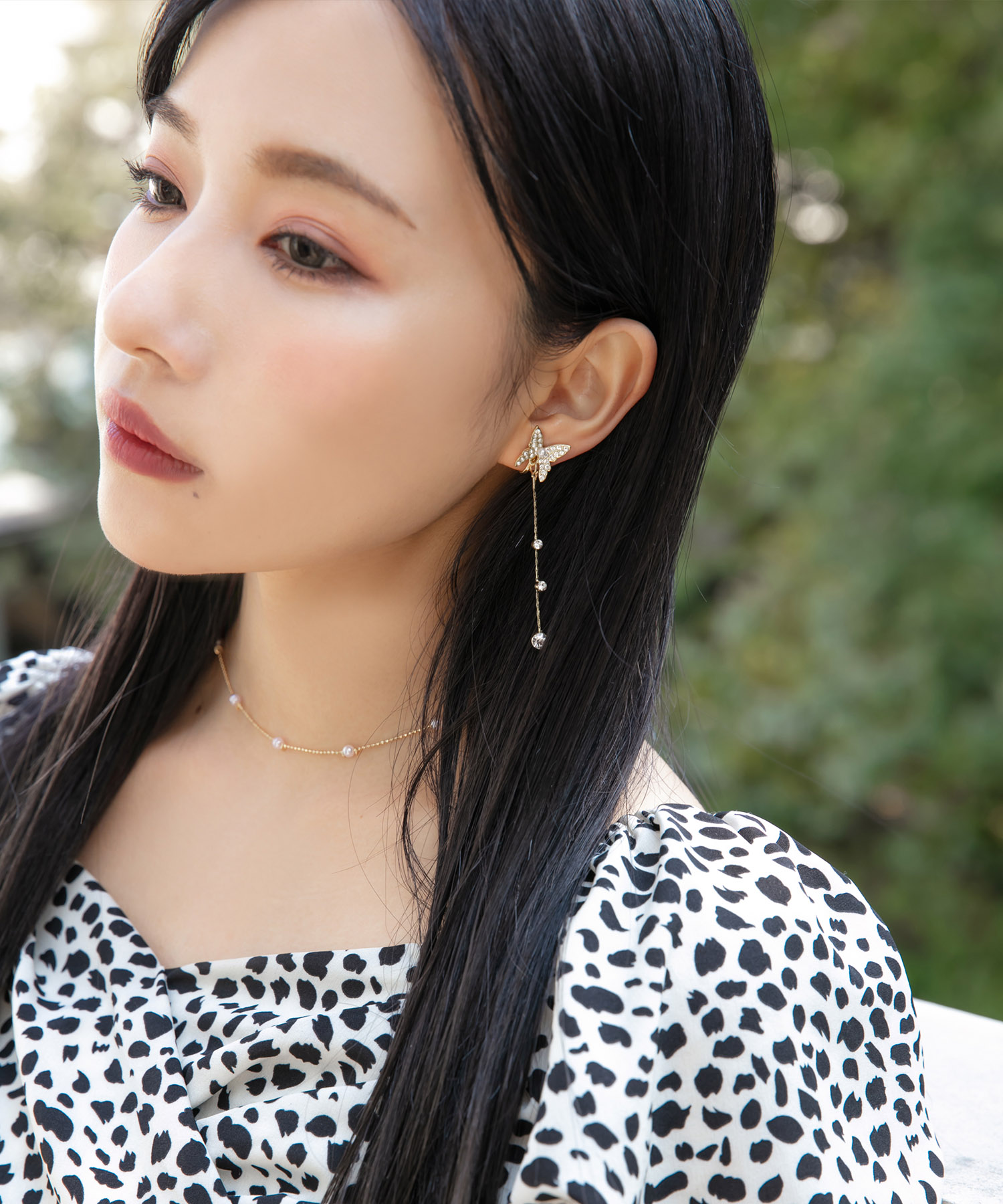 SELECTビジューバタフライイヤリング