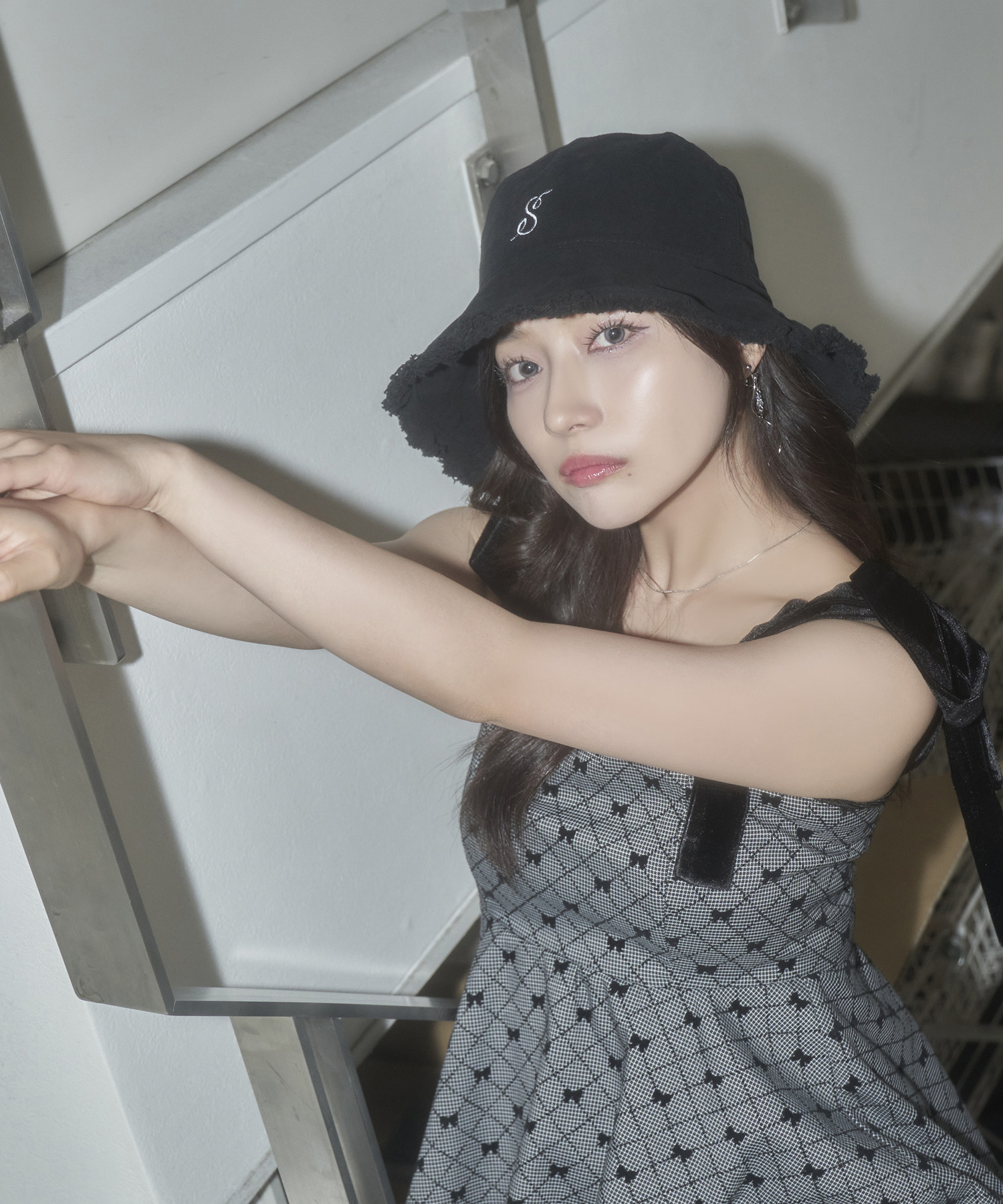 UNISEX フリンジバケットハット – BUNNY APARTMENT
