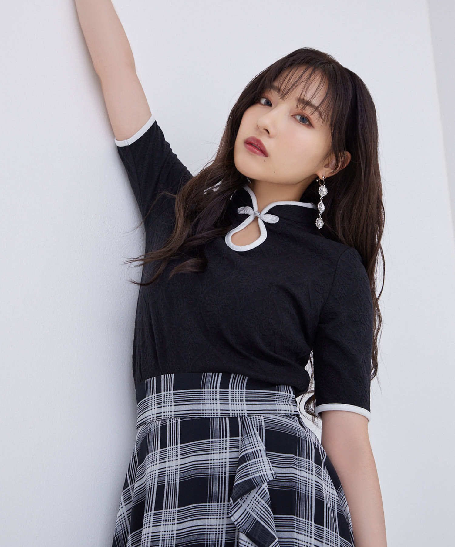 パイピングチャイナトップス