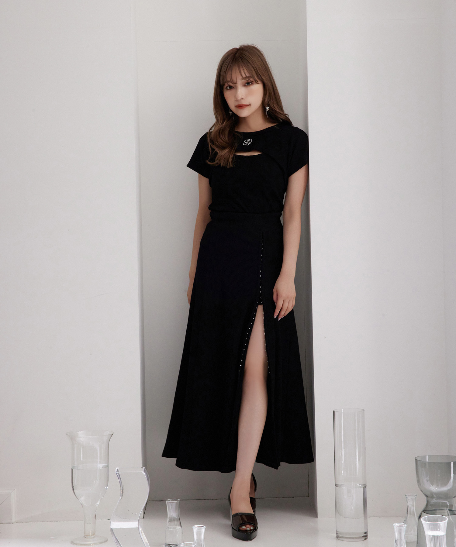 レイヤードリブトップス