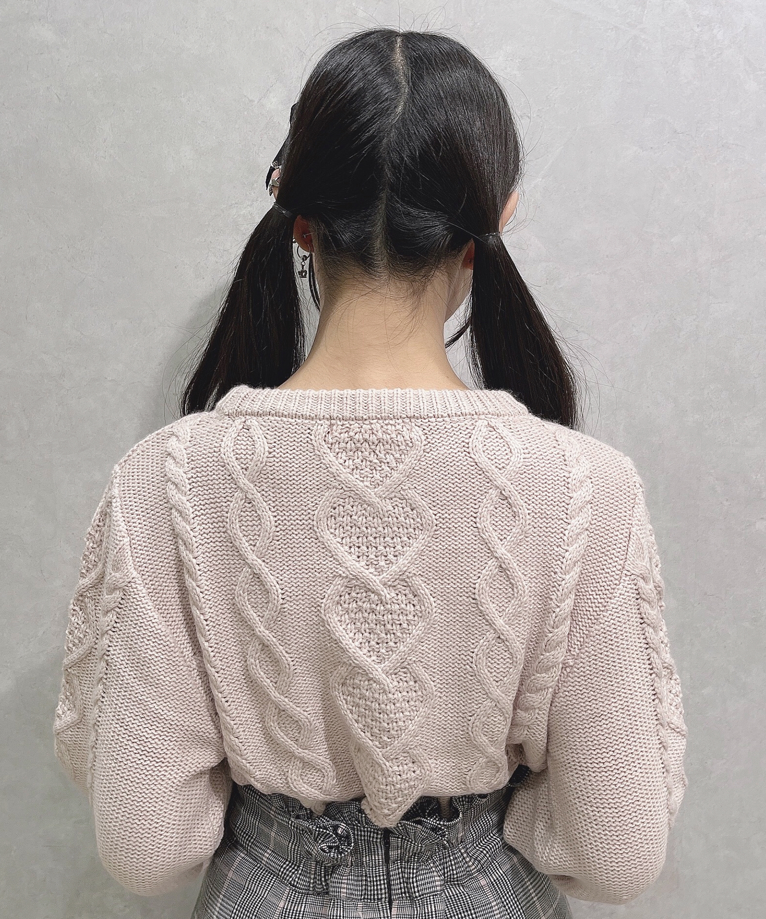 付け衿ハートケーブルニット