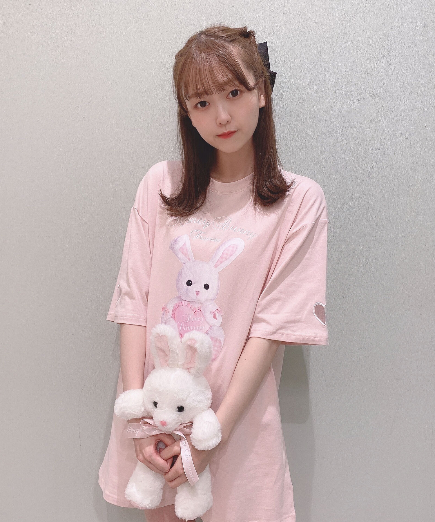 バックレースアップハニーTシャツ