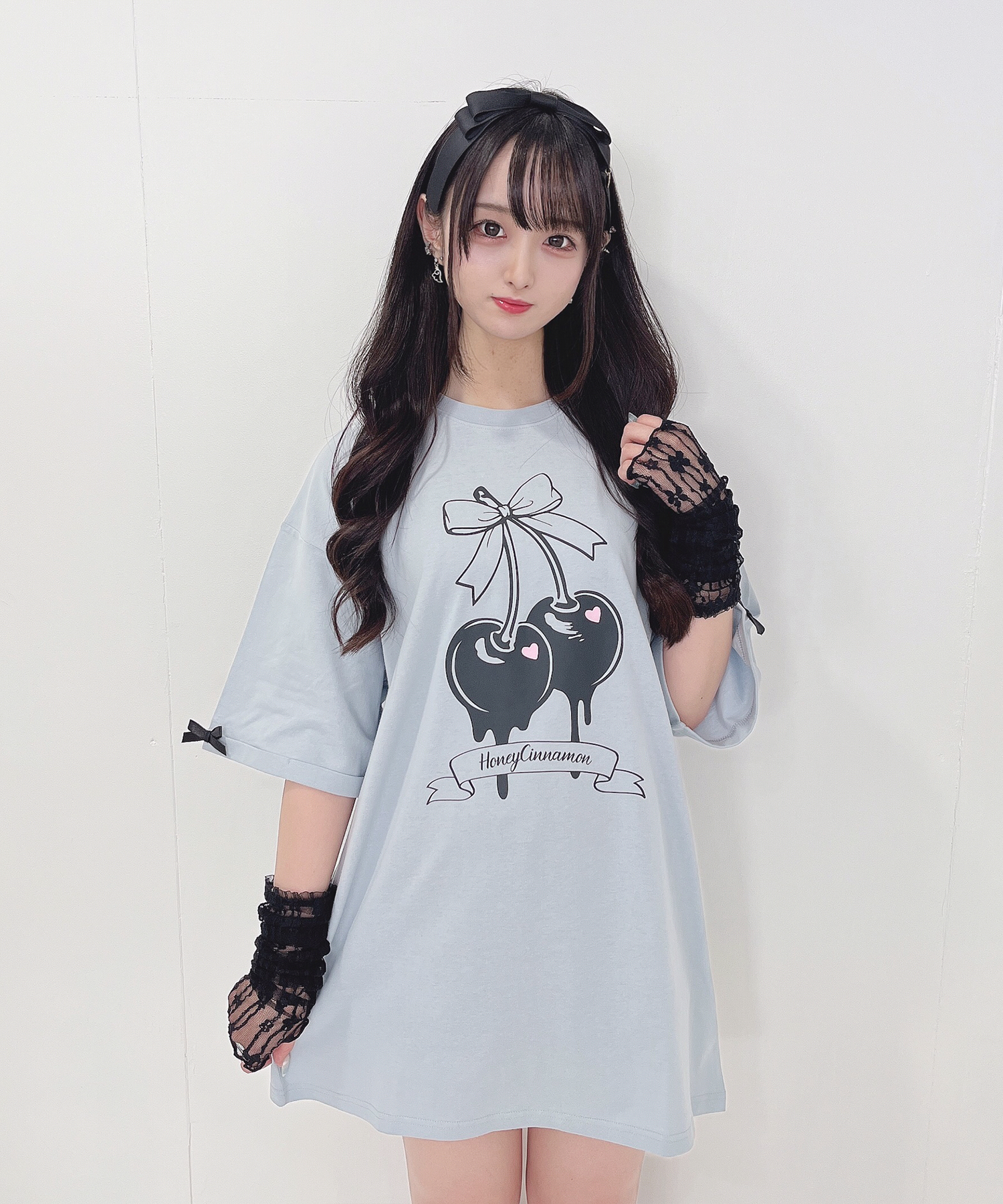 HONEY CHERRY Tシャツ – BUNNY APARTMENT