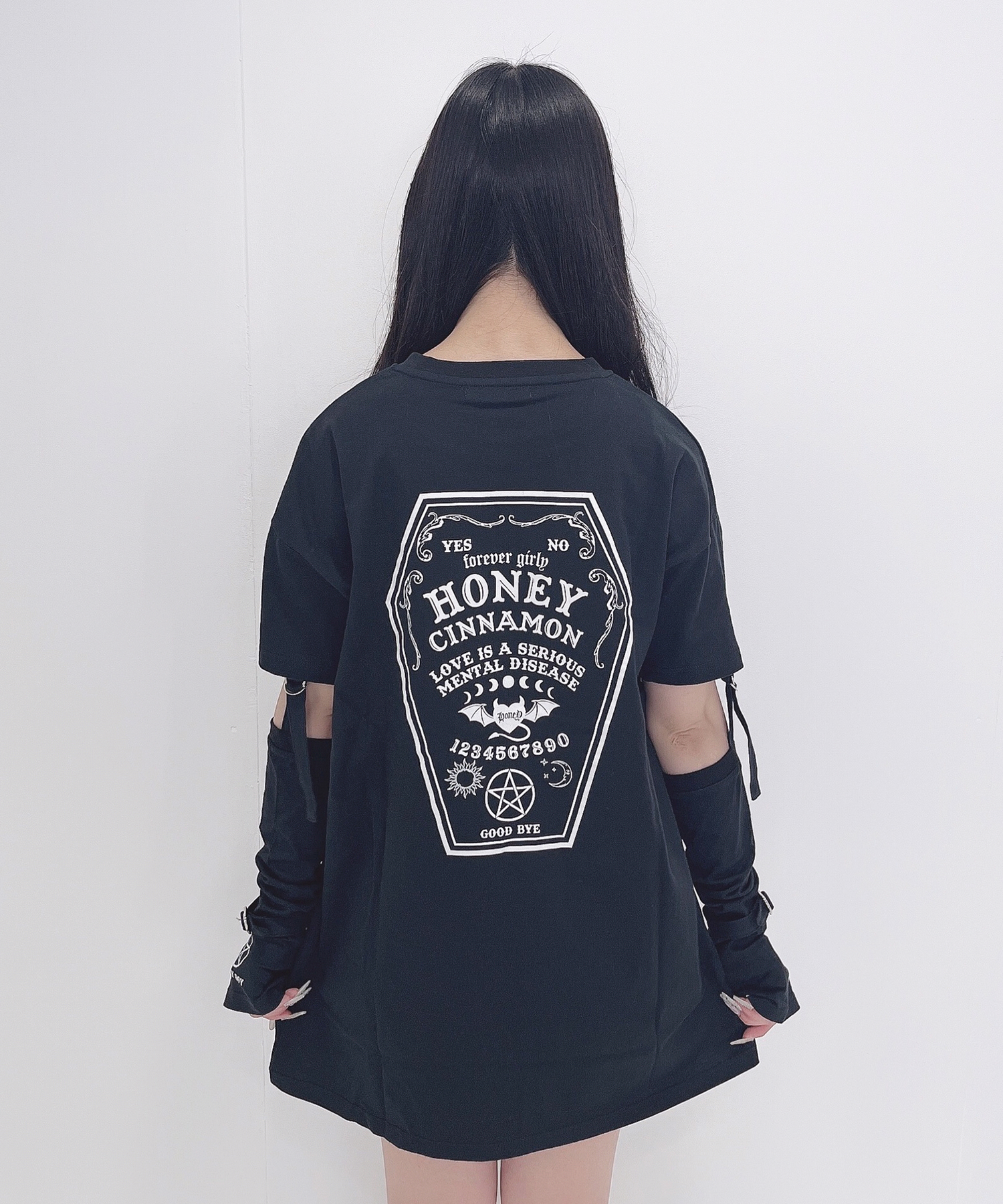 devilheartアームカバー付きTシャツ – BUNNY APARTMENT