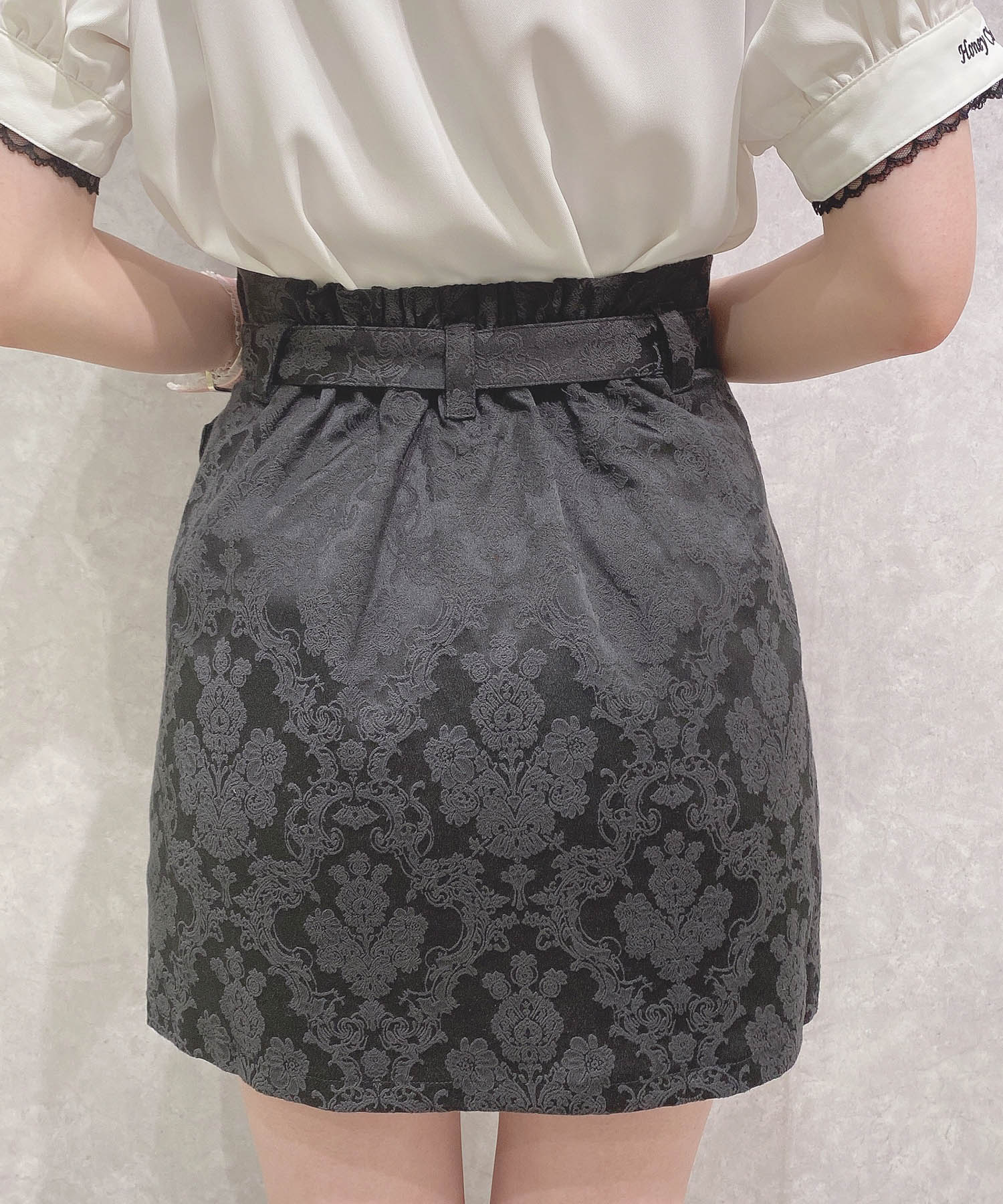 縦フリルジャガード台形スカート