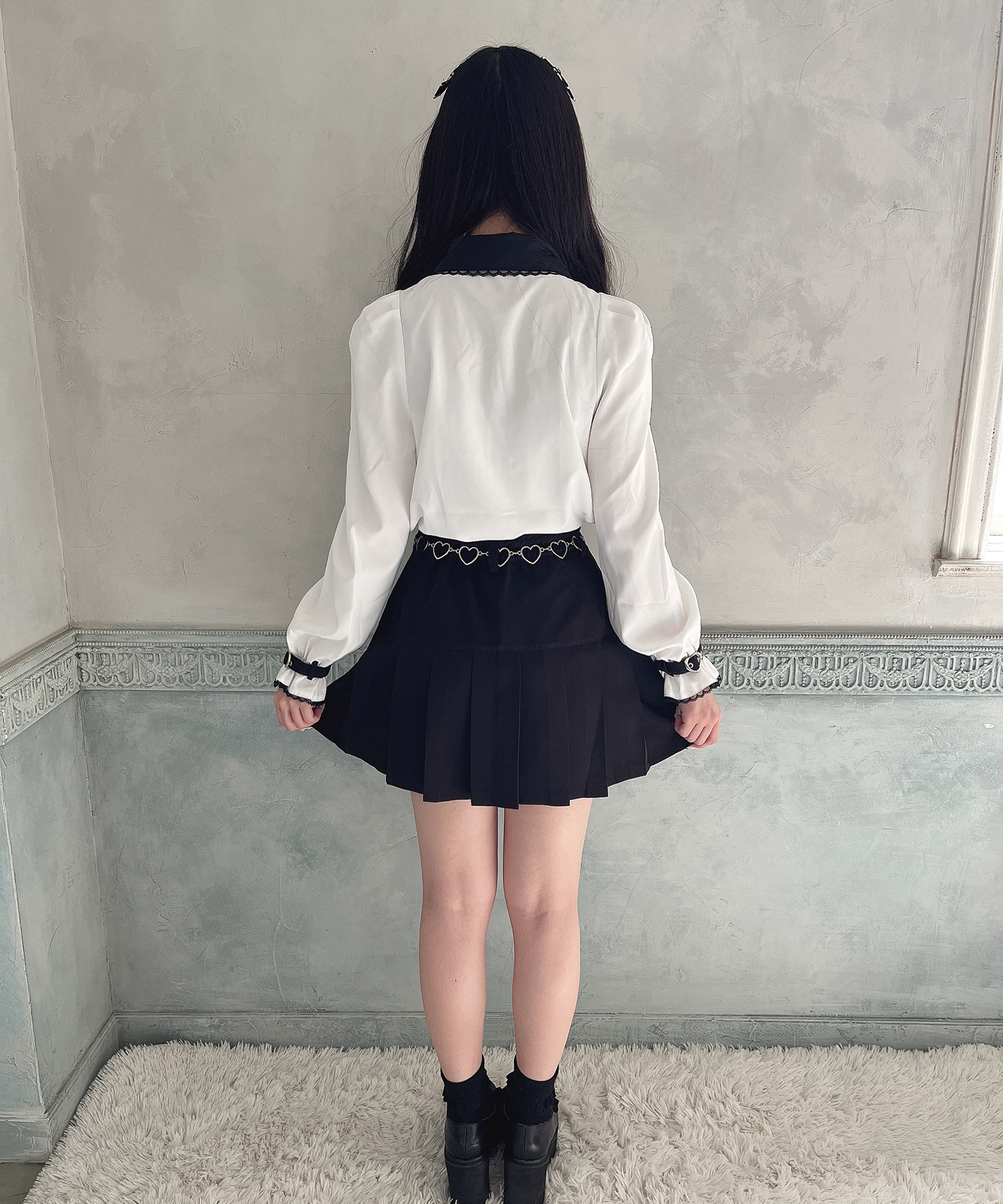 袖口ベルト配色ブラウス