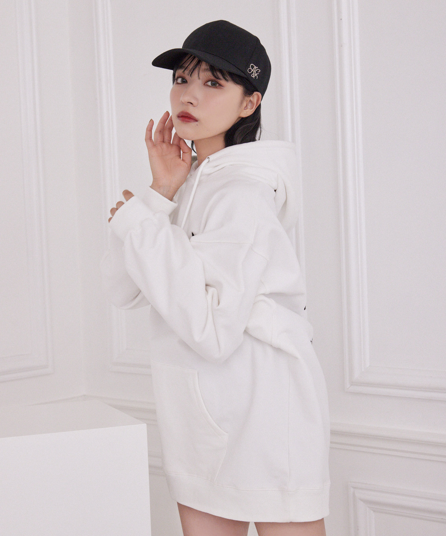 UNISEXキャットプルパーカー