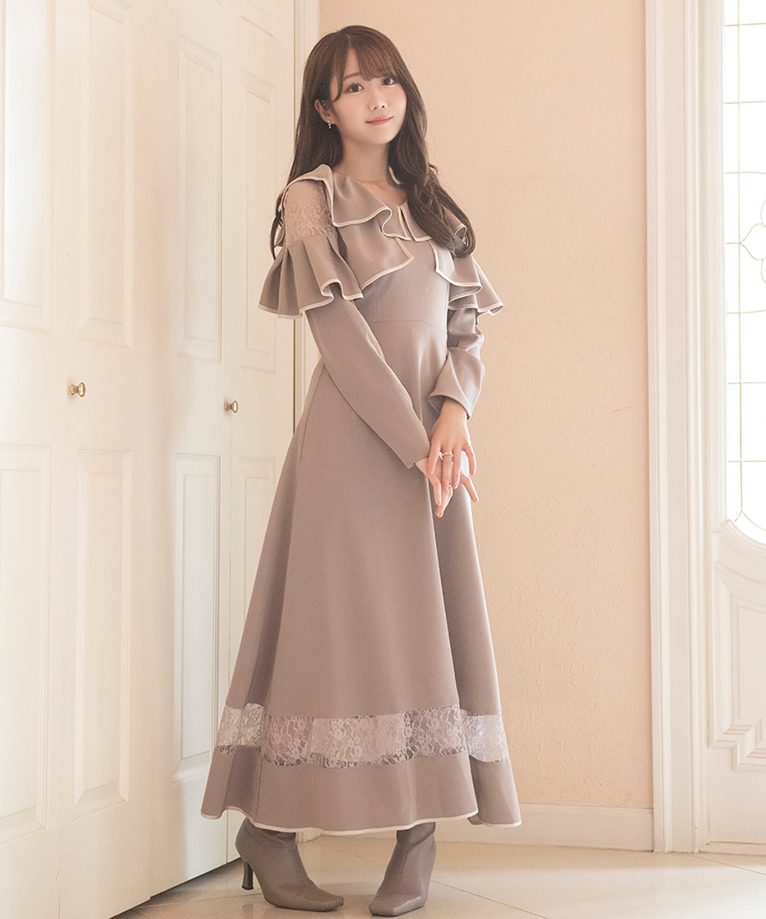 Rosé Muse piping lace switching dressワンピース