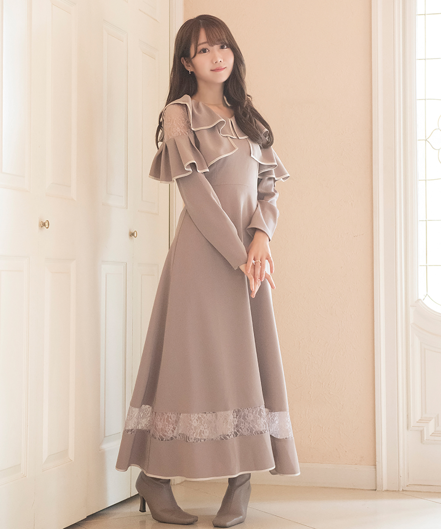 piping lace switching dress