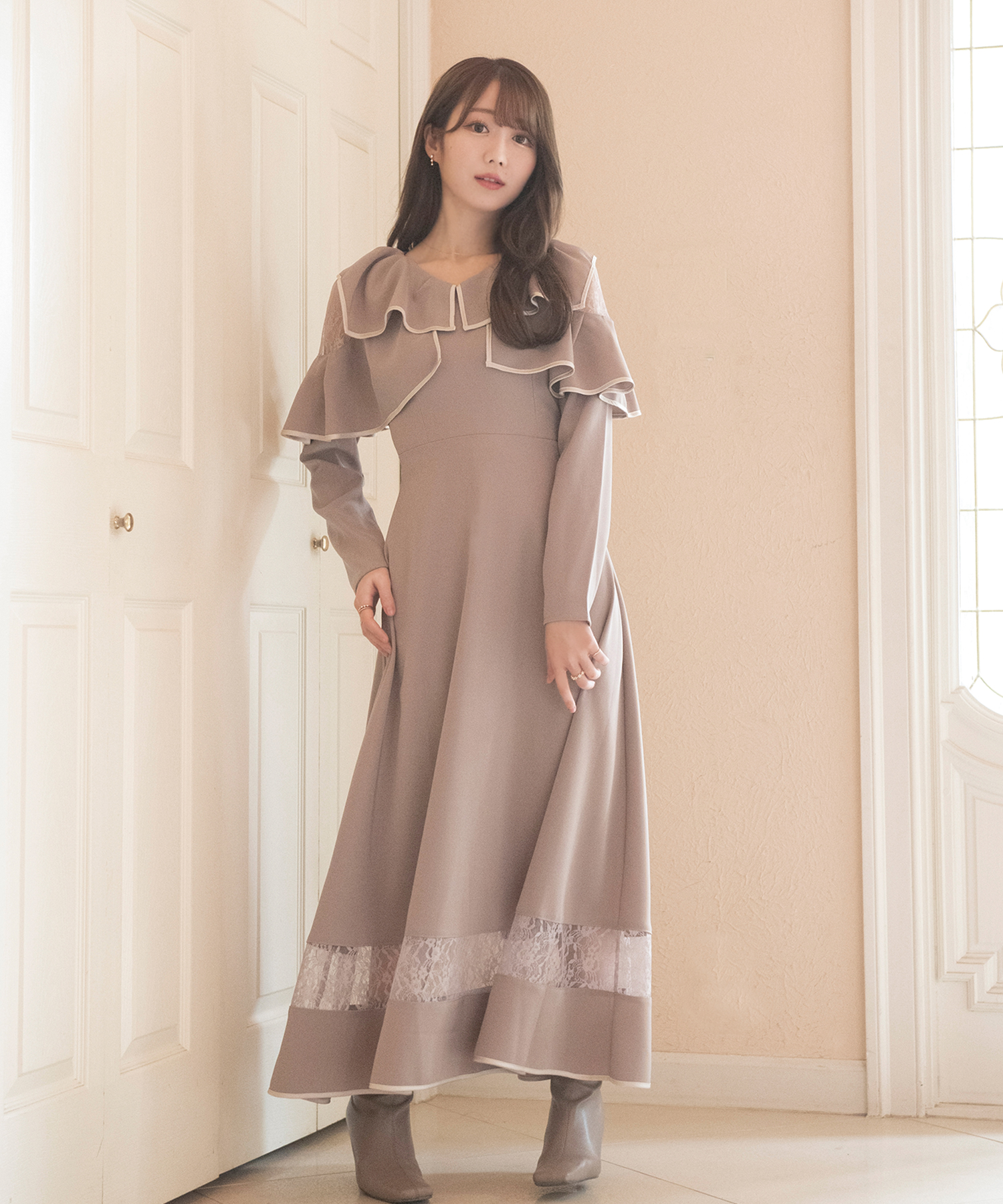 piping lace switching dress （Rosé Muse）