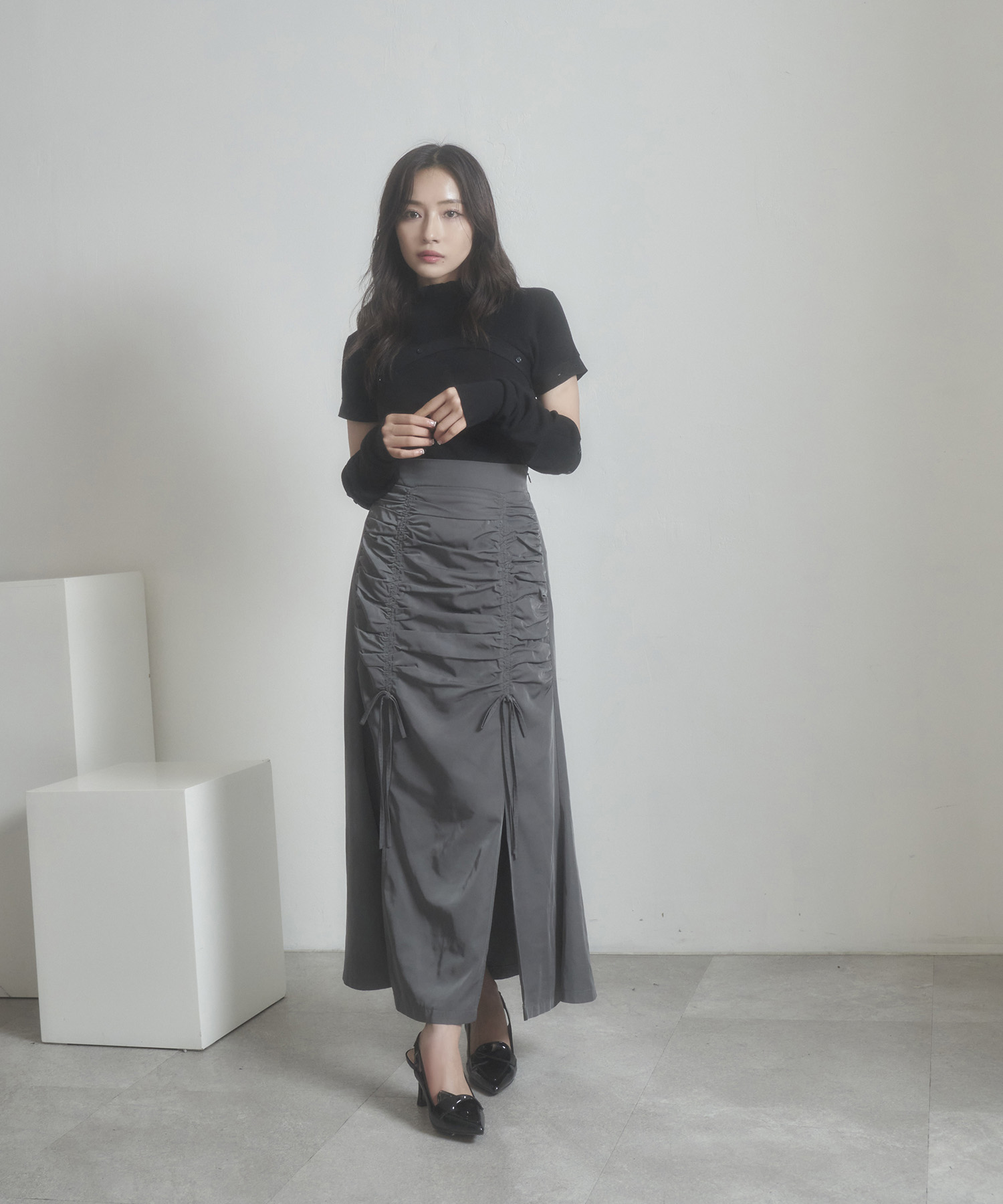 ボタンニットトップス