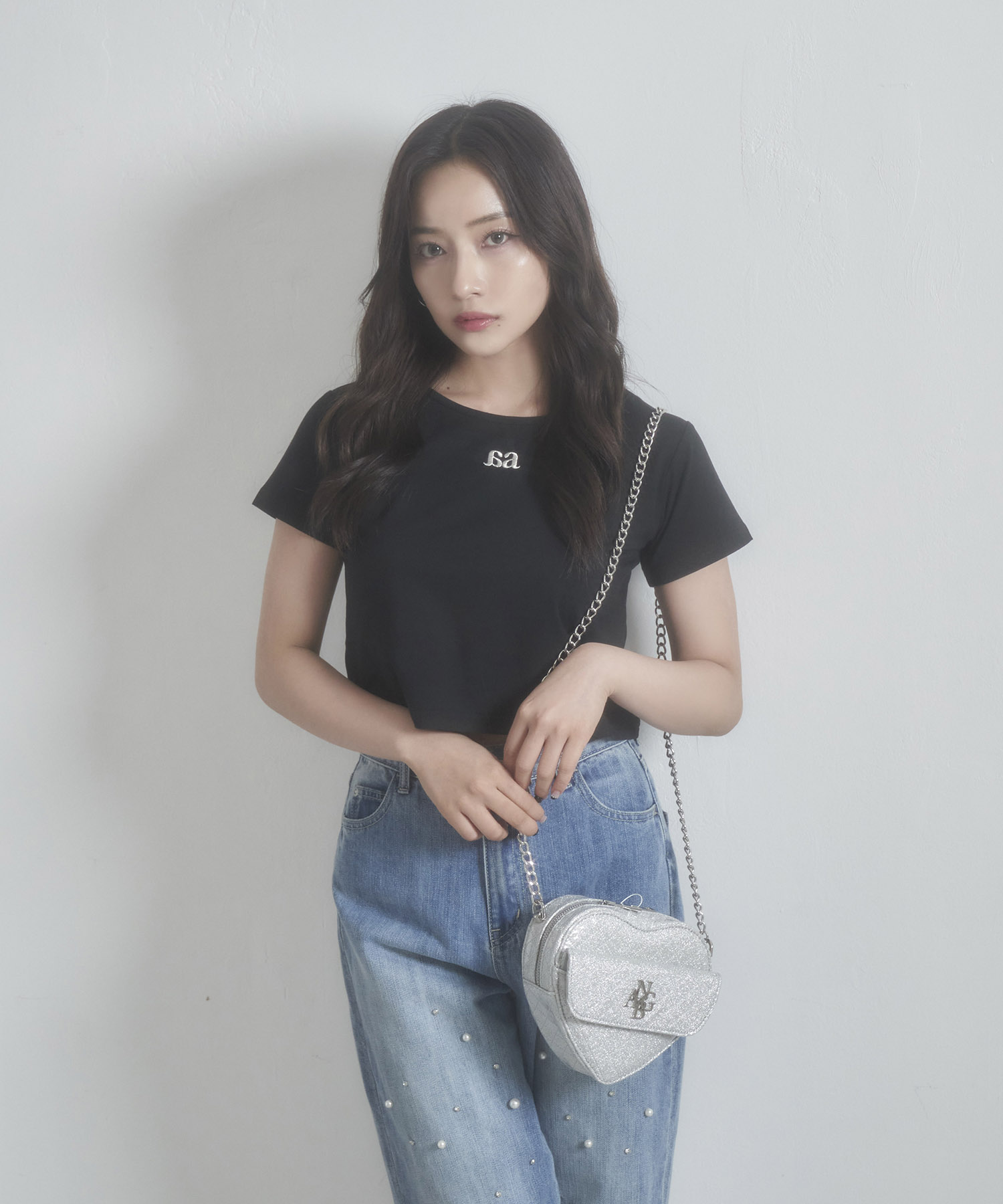 8LOOM ロゴワンポイントロンＴ 刺繍ロンT(M ホワイト): トップス｜Right-on公式オンラインショップ