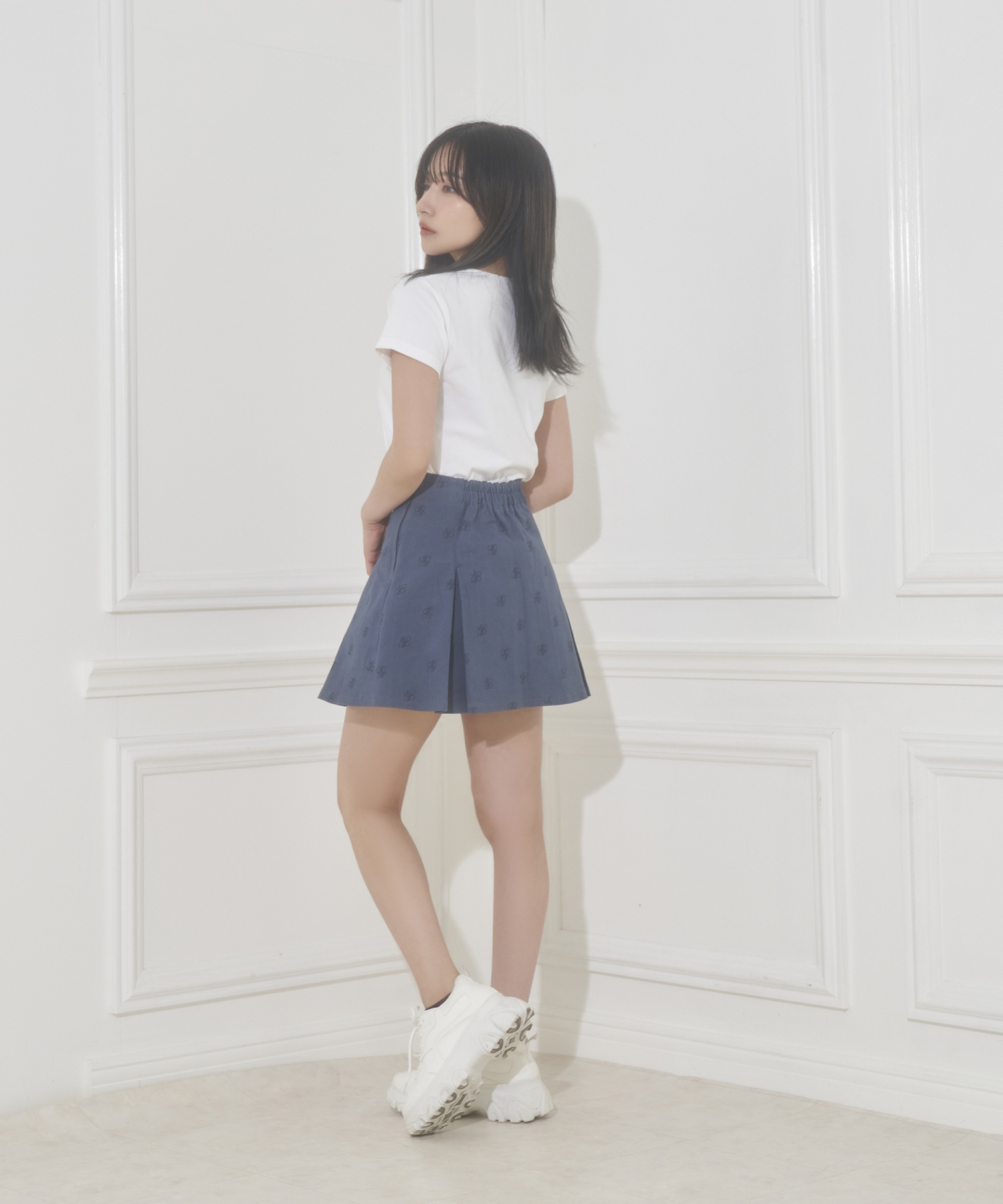 総柄ツイルスカパン