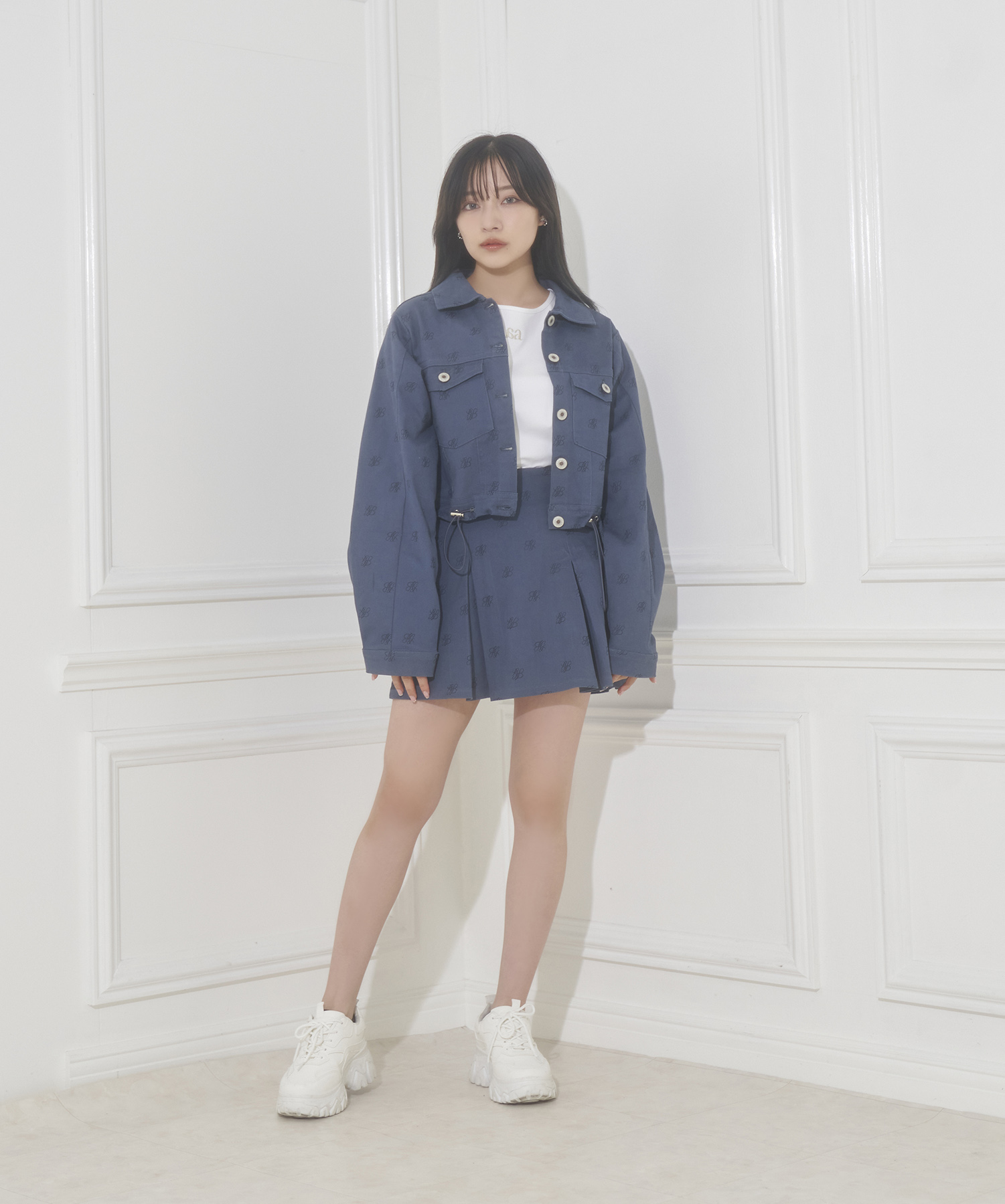 総柄ツイルスカパン