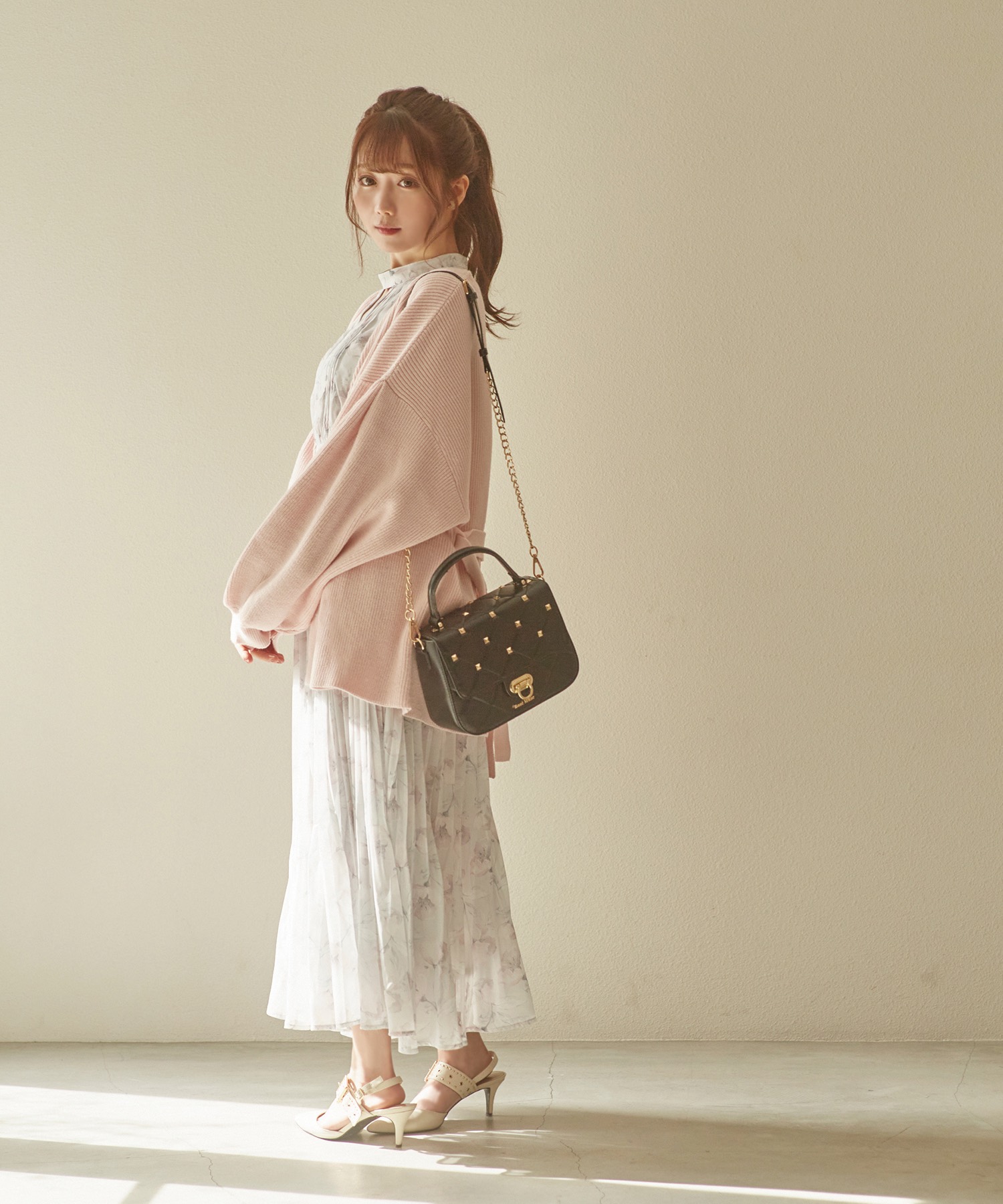 RM231KT0303_23