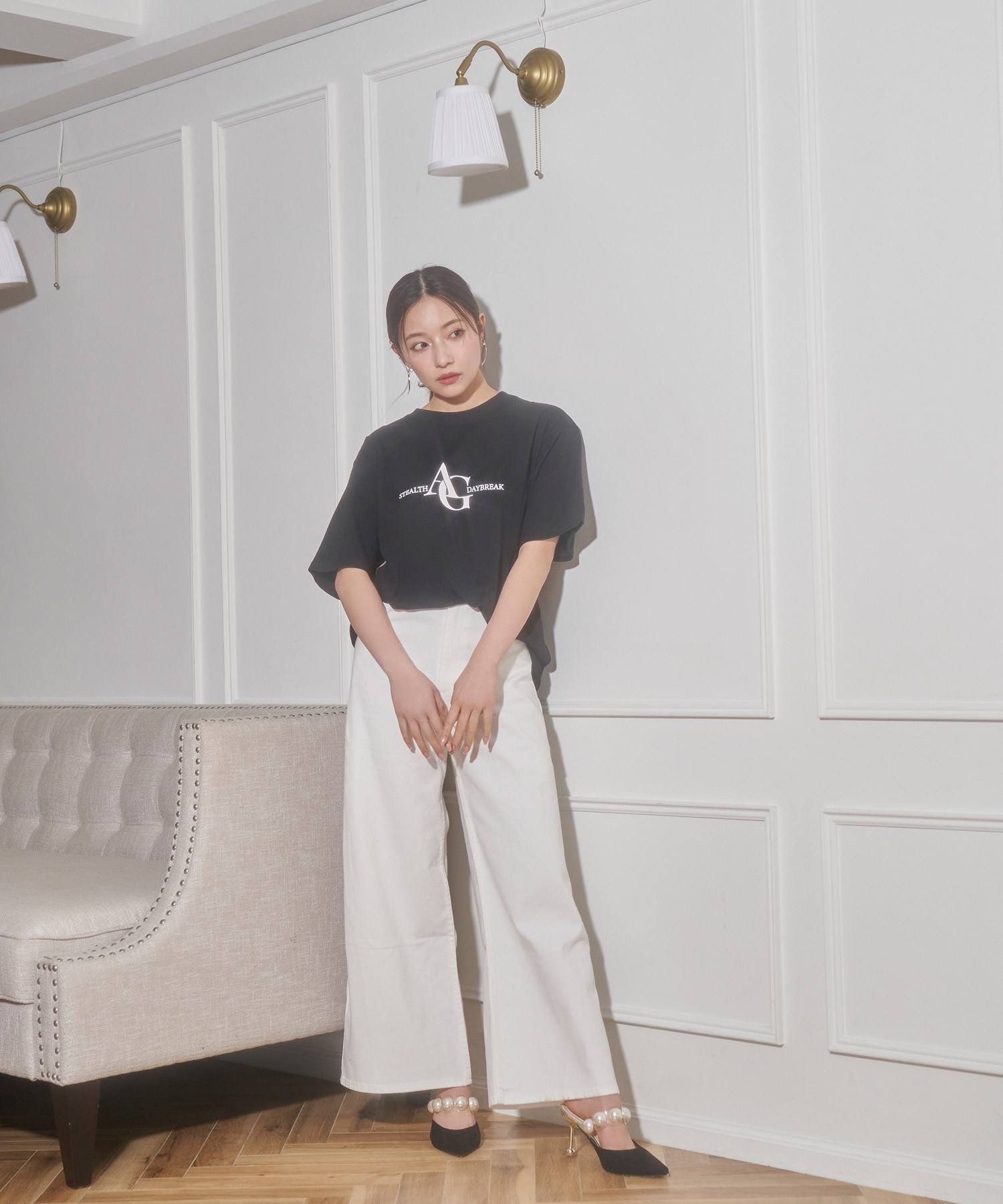 UNISEX プリントロゴT