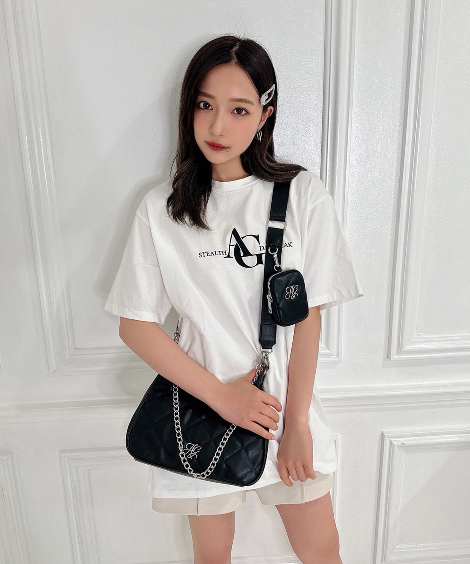 UNISEX プリントロゴT