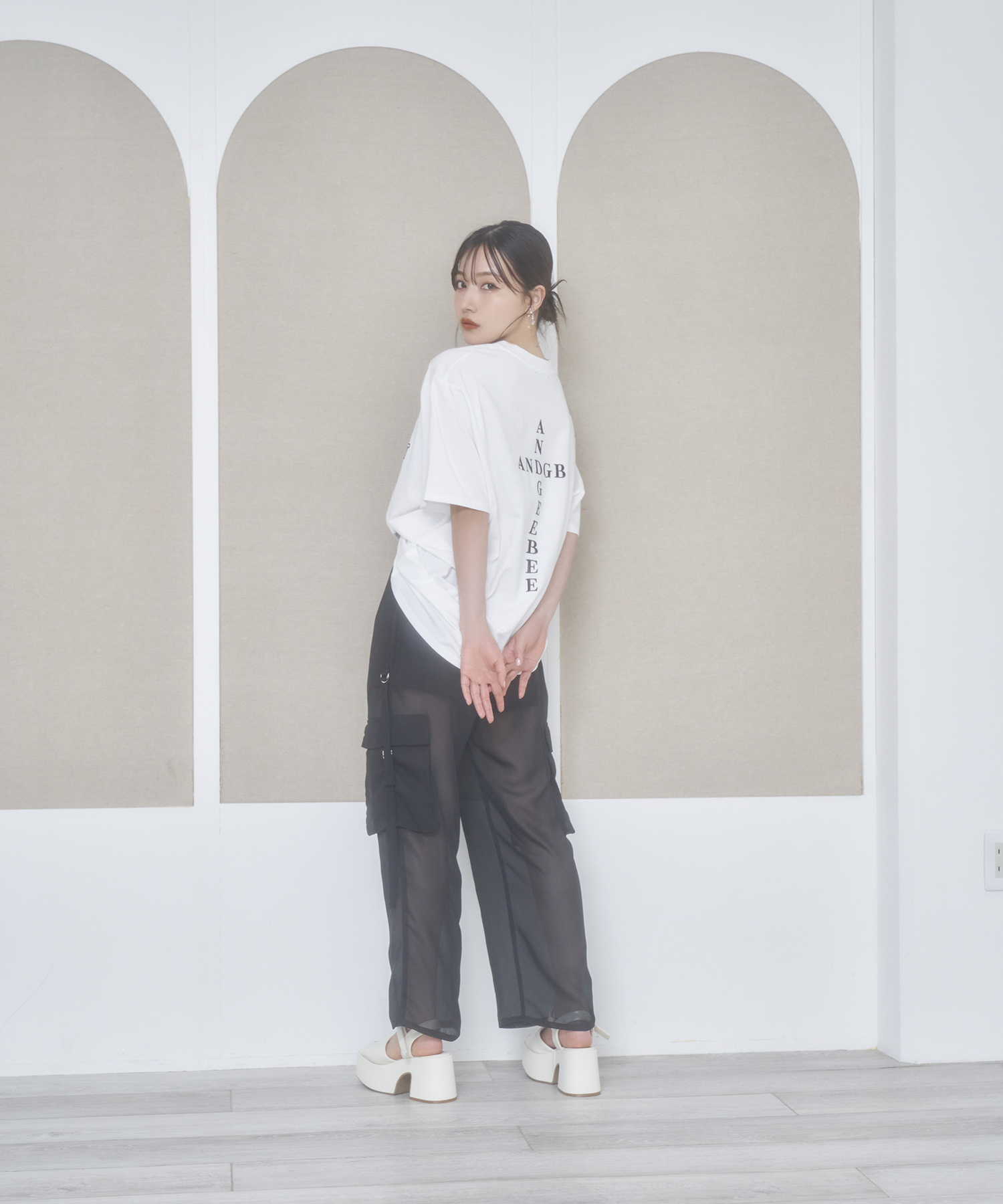 AG232CS0617_7