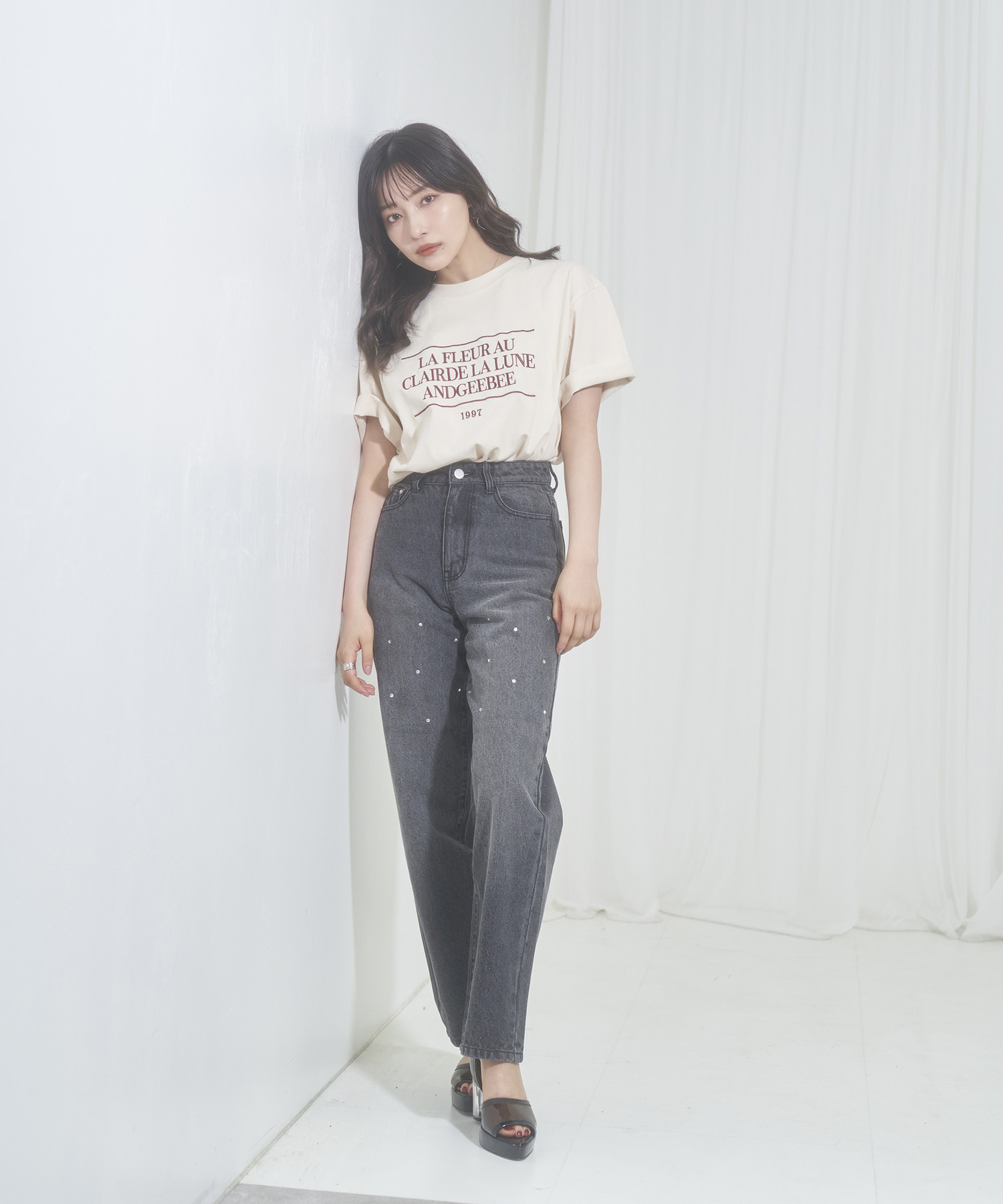 AG233CS0719_11