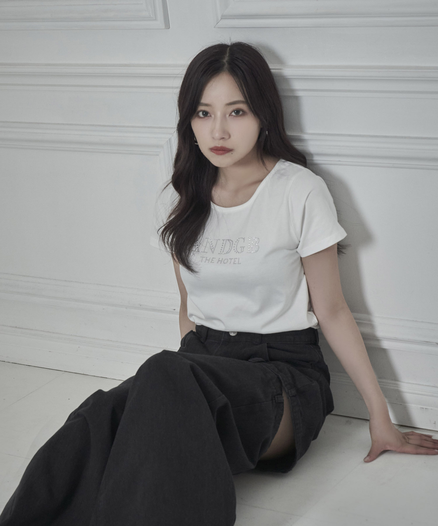 ラインストーンロゴT