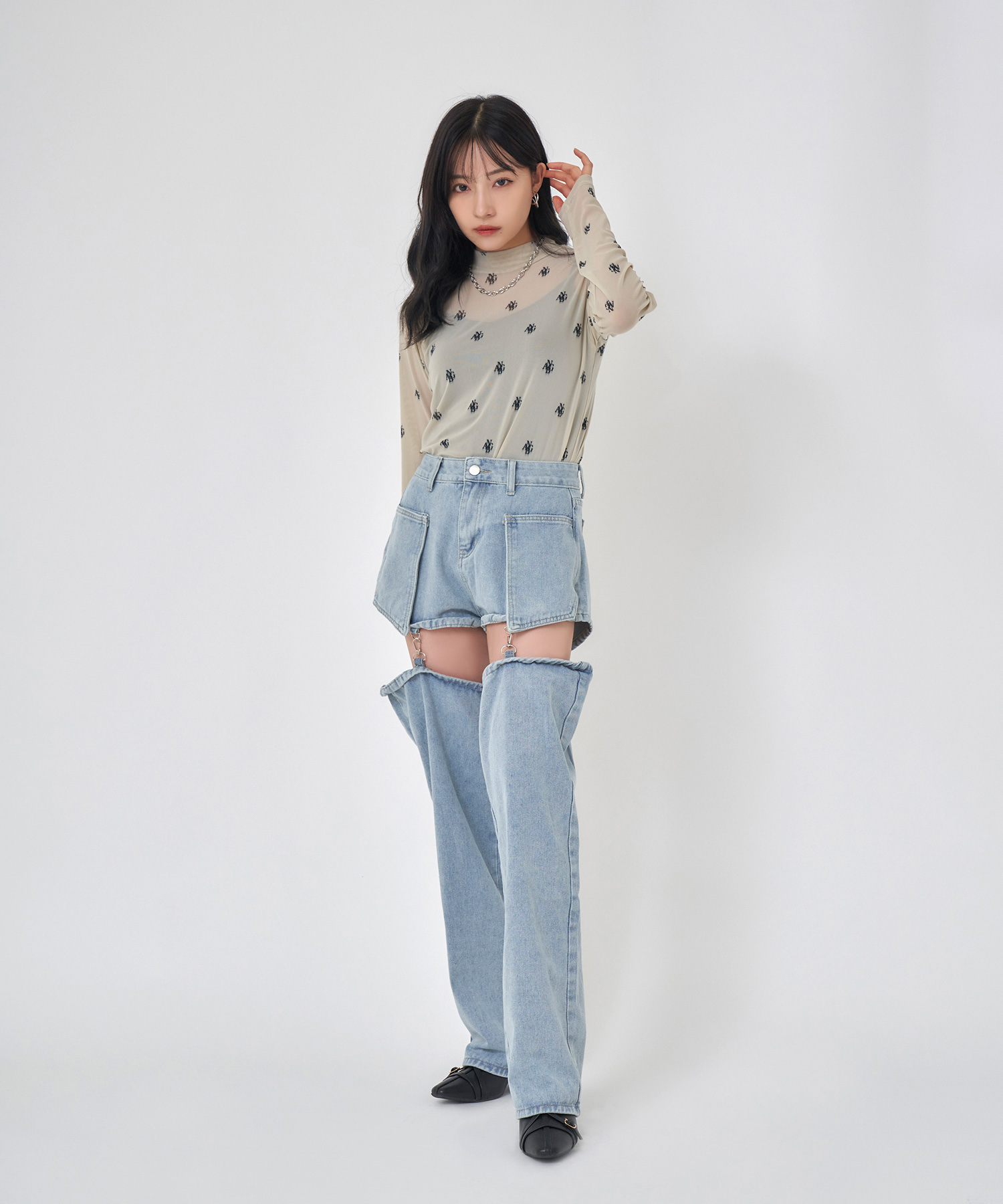 ロゴメッシュトップス