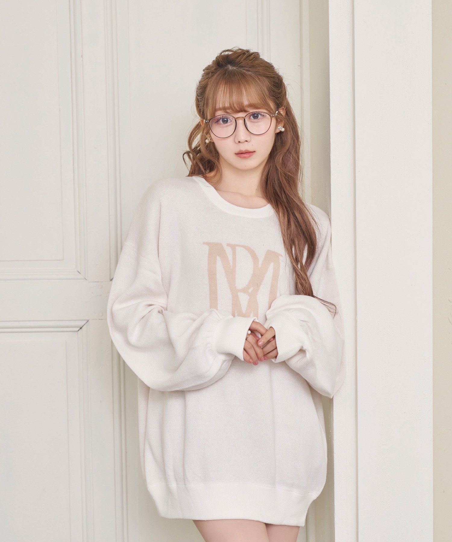 RM logo knit_L size【white】 – BUNNY APARTMENT