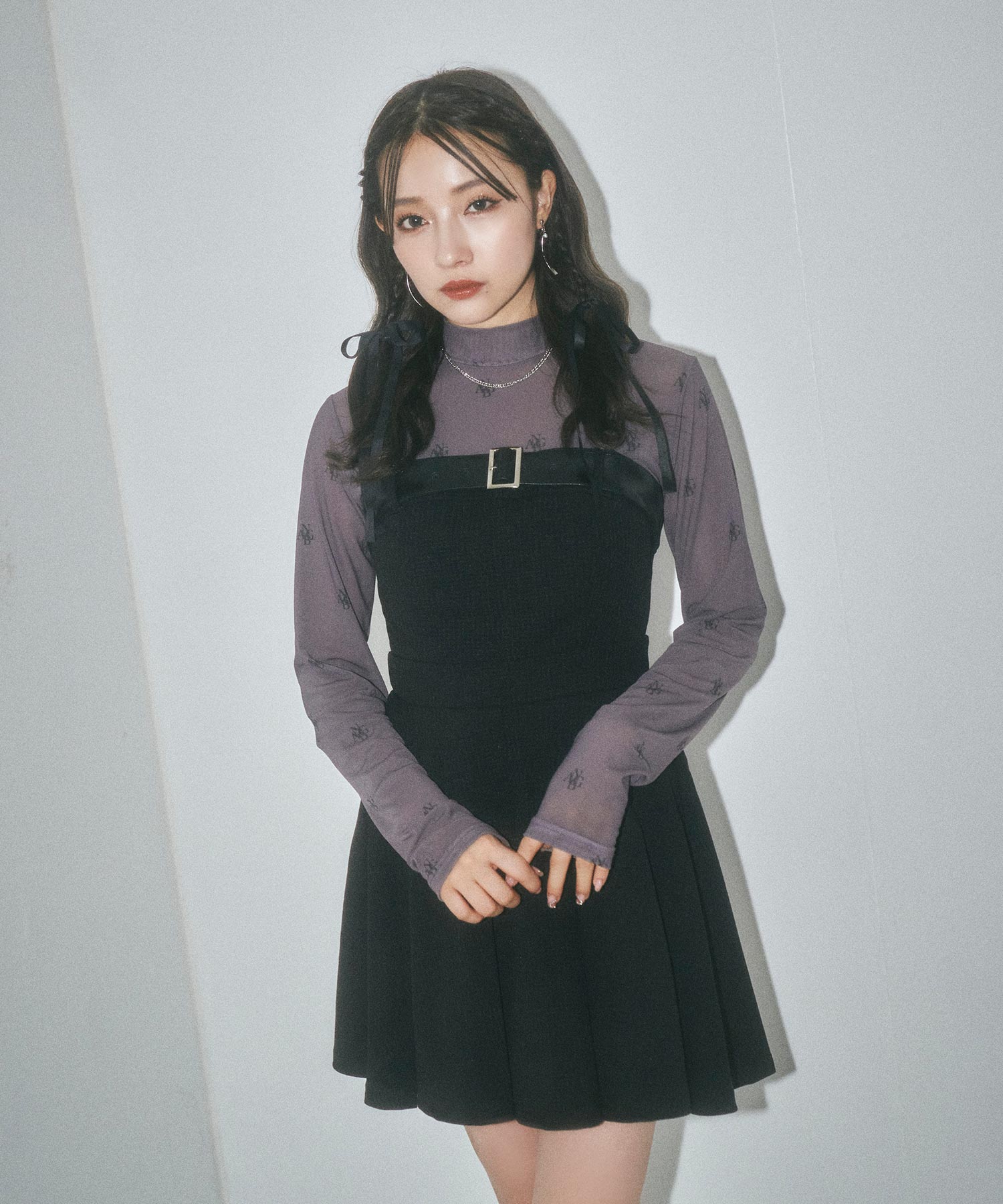 ロゴメッシュトップス