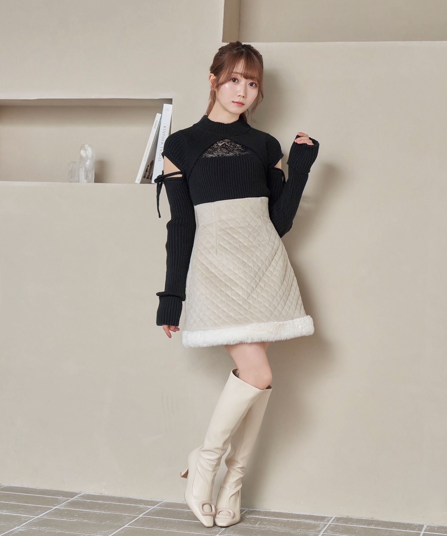 quilting fake fur mini skirt【beige】