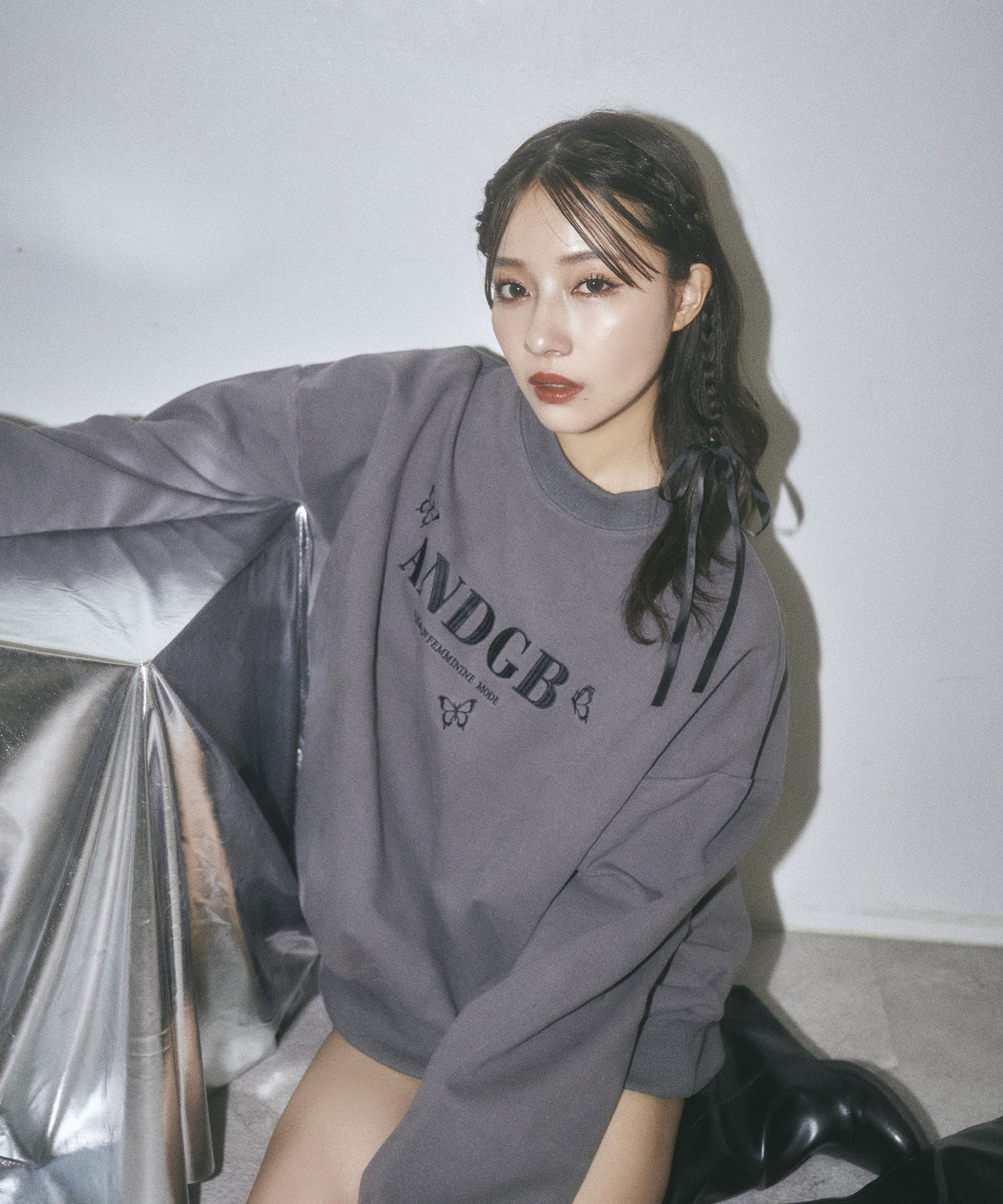 UNISEX バタフライロゴ裏起毛スウェット