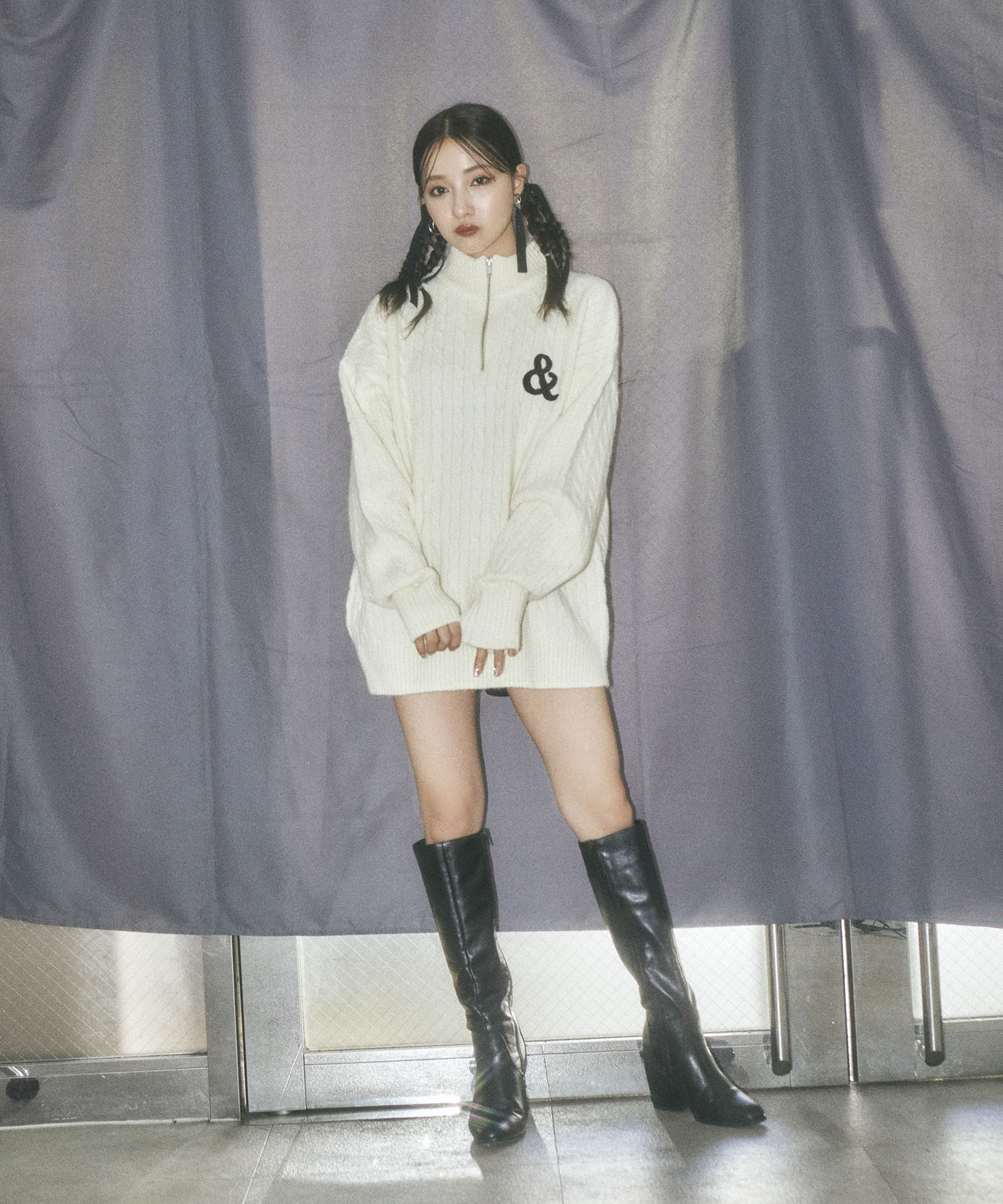 UNISEX ハーフジップハイネックニット