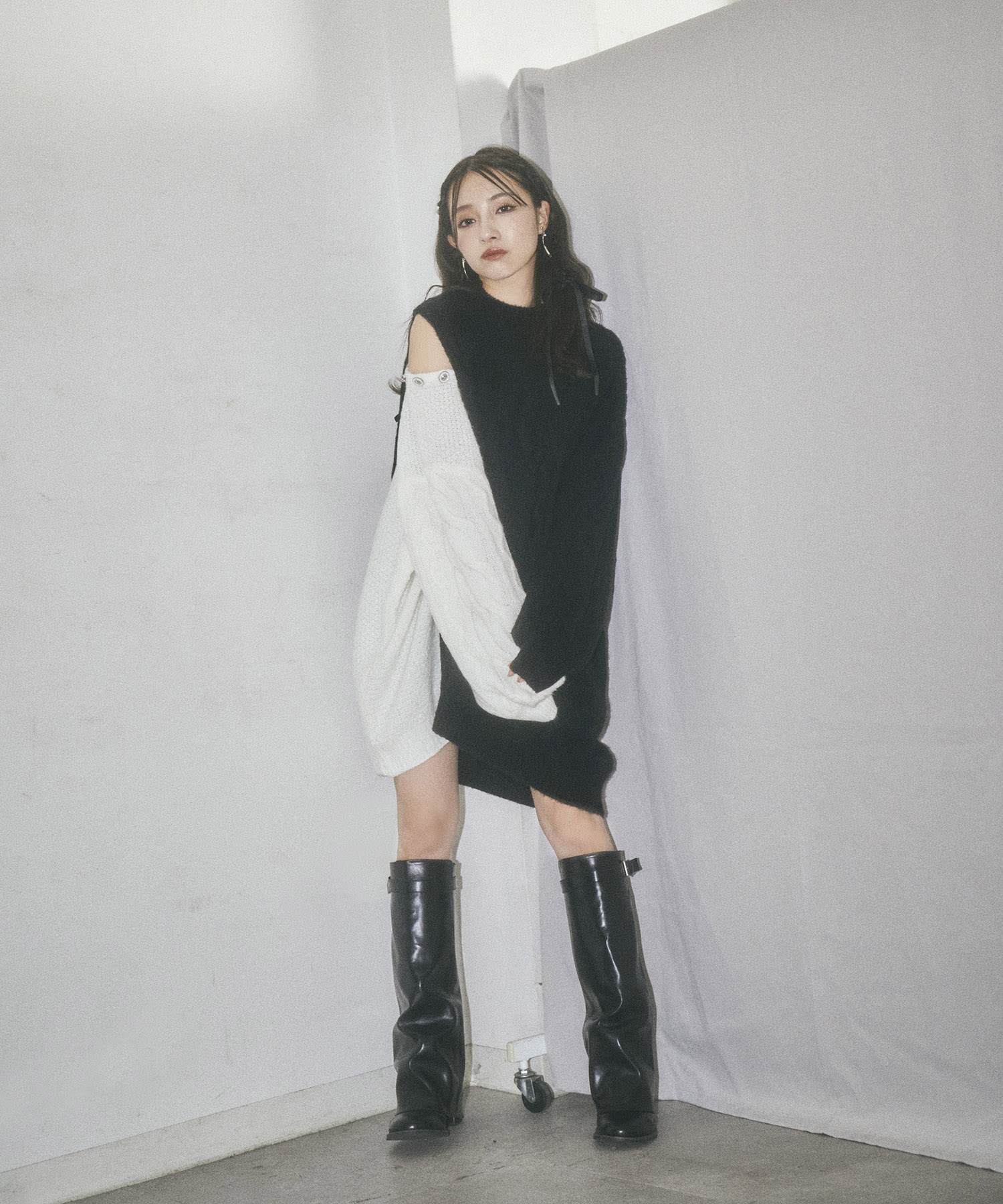 ボタンチュニックニット