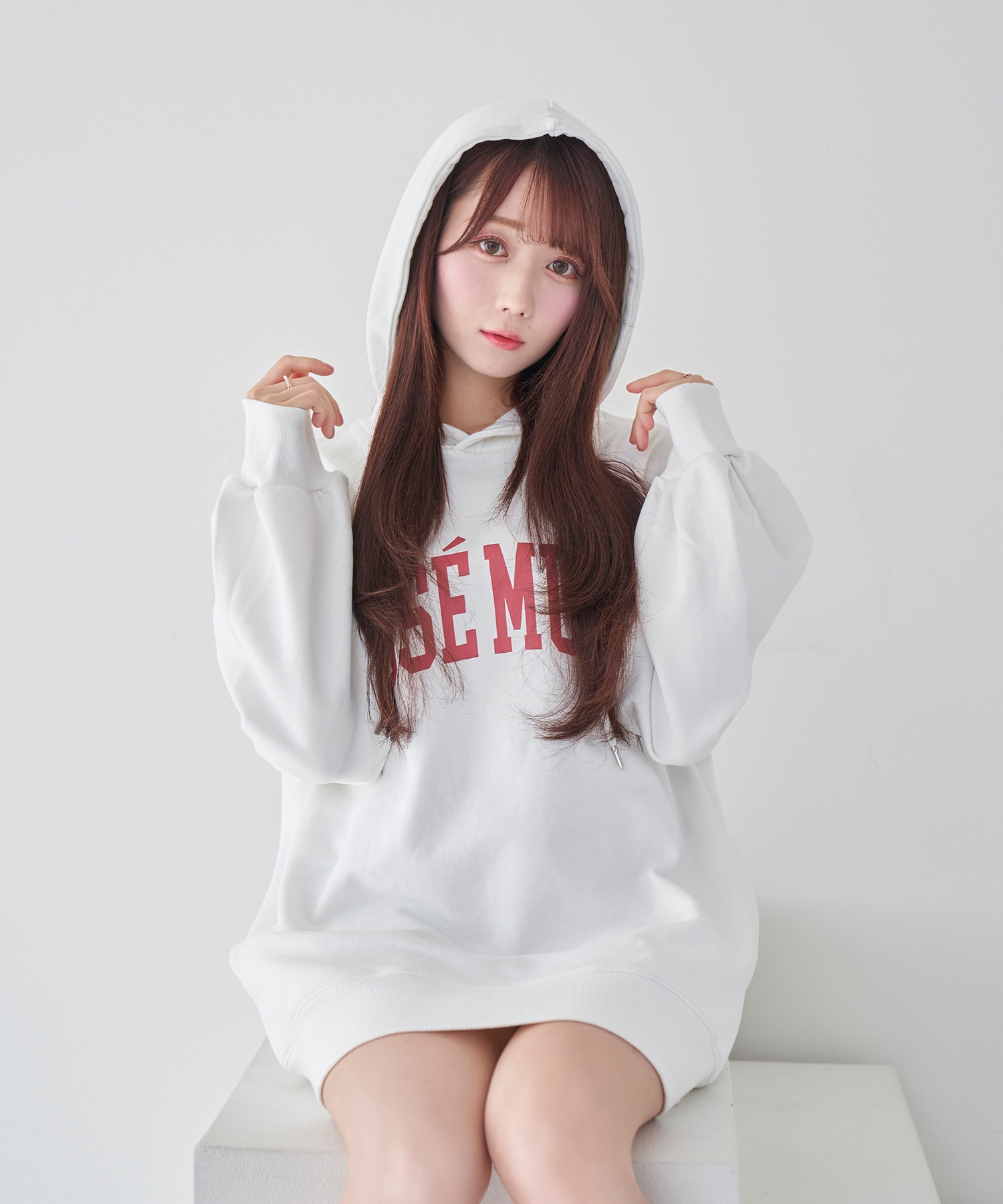 ROSE MUSE college hoodie【white】