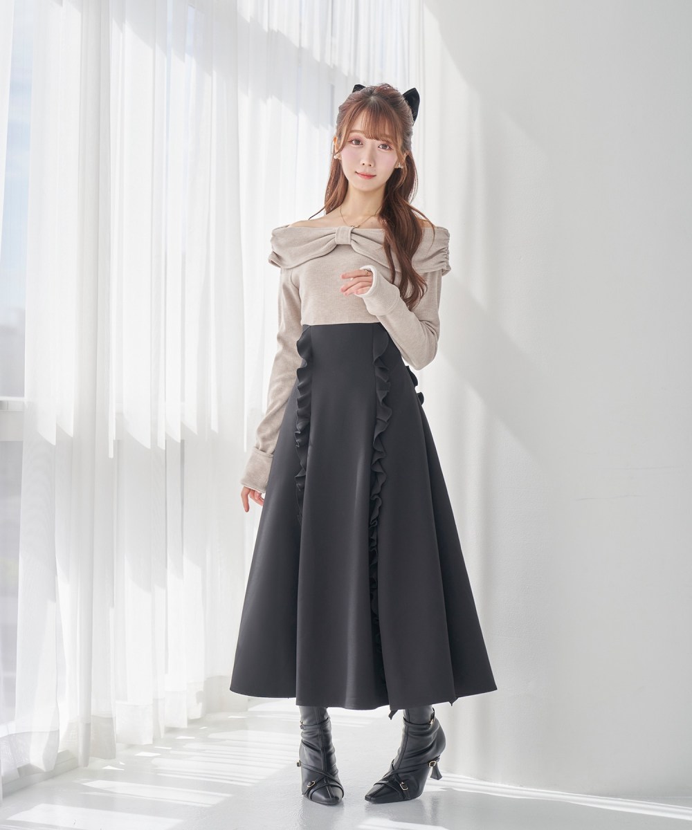 受注予約：decollete ribbon flared dress【black】 – BUNNY APARTMENT