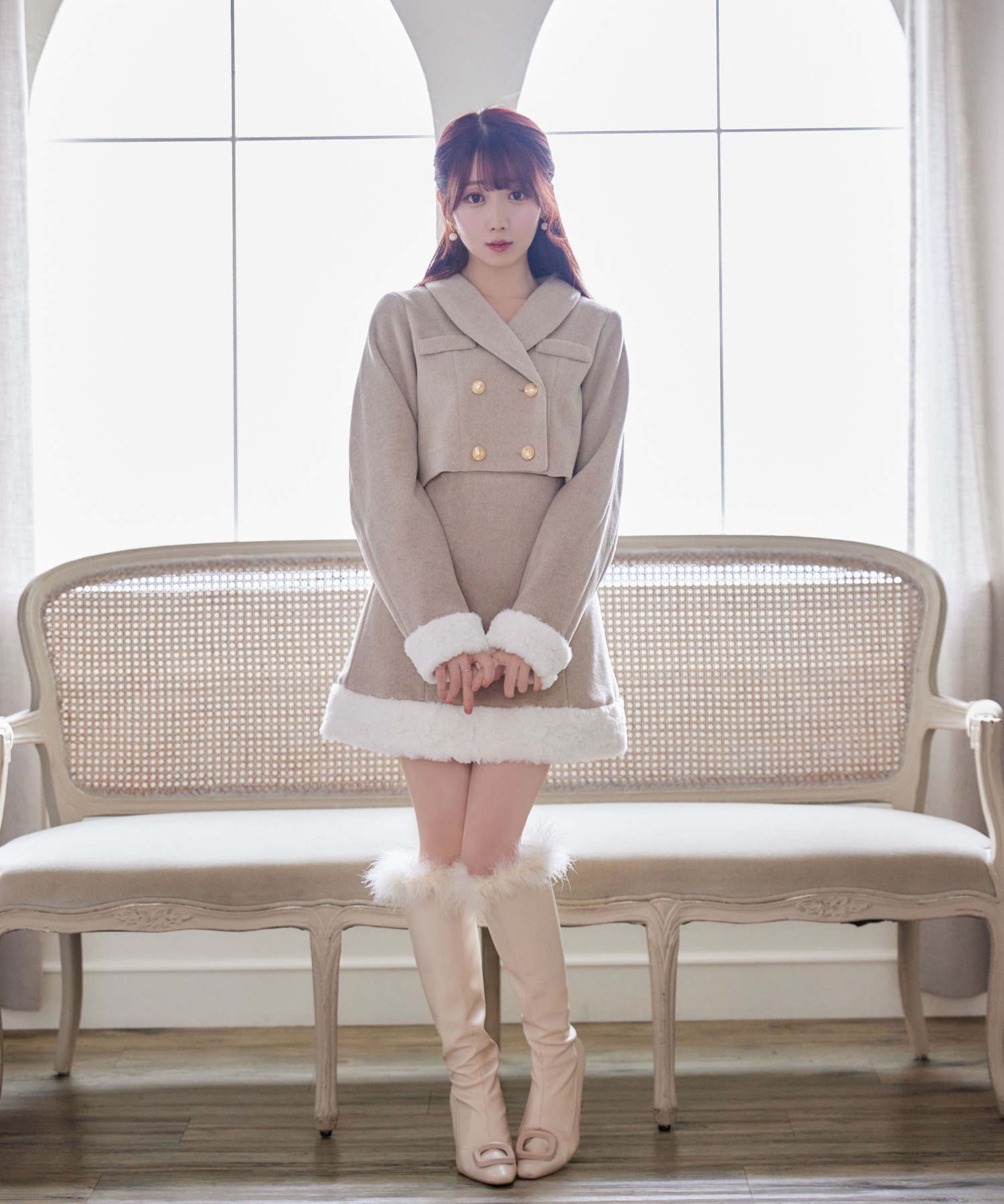 fake fur switching SET UP – BUNNY APARTMENT