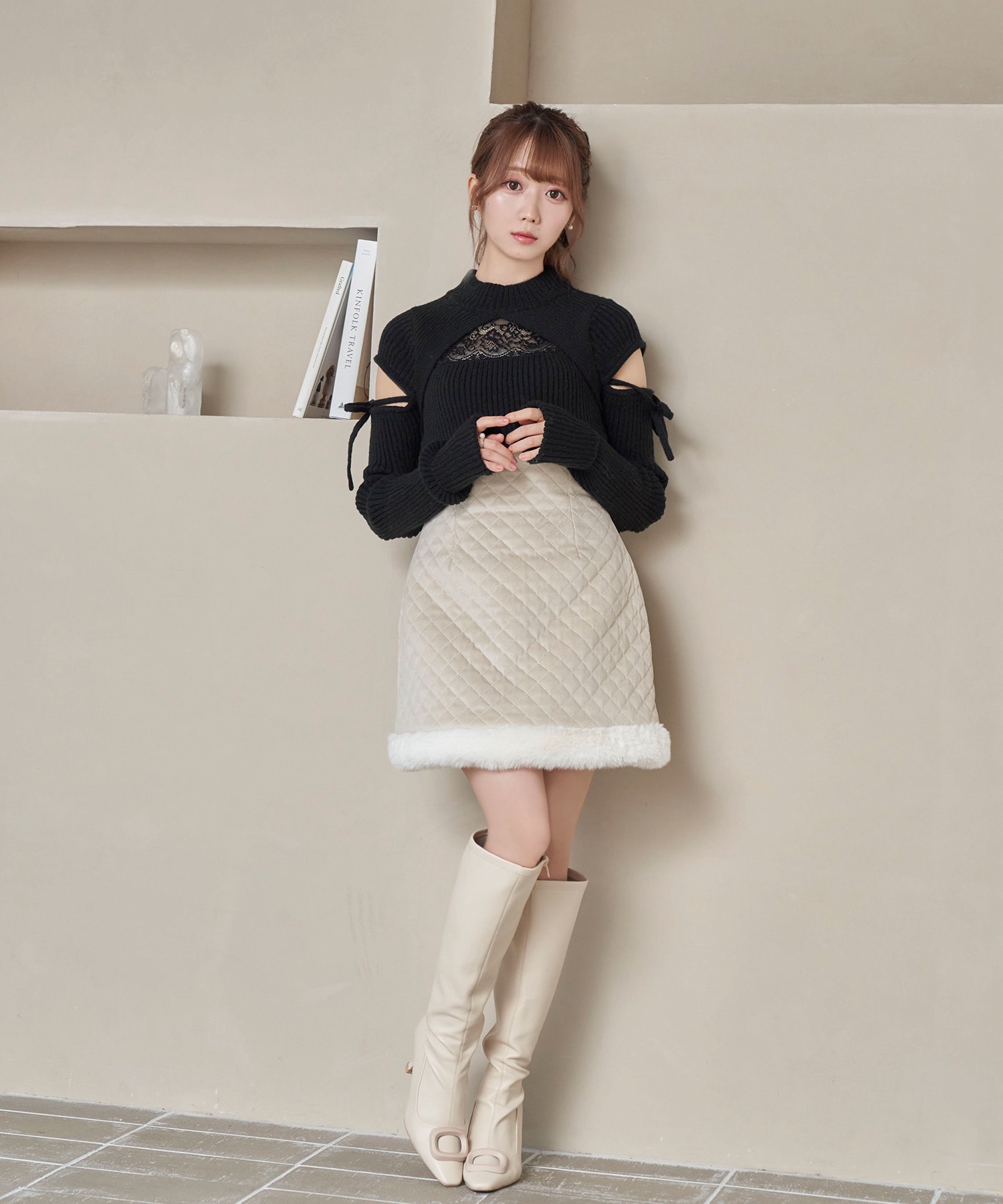 Quilting fake fur mini skirt