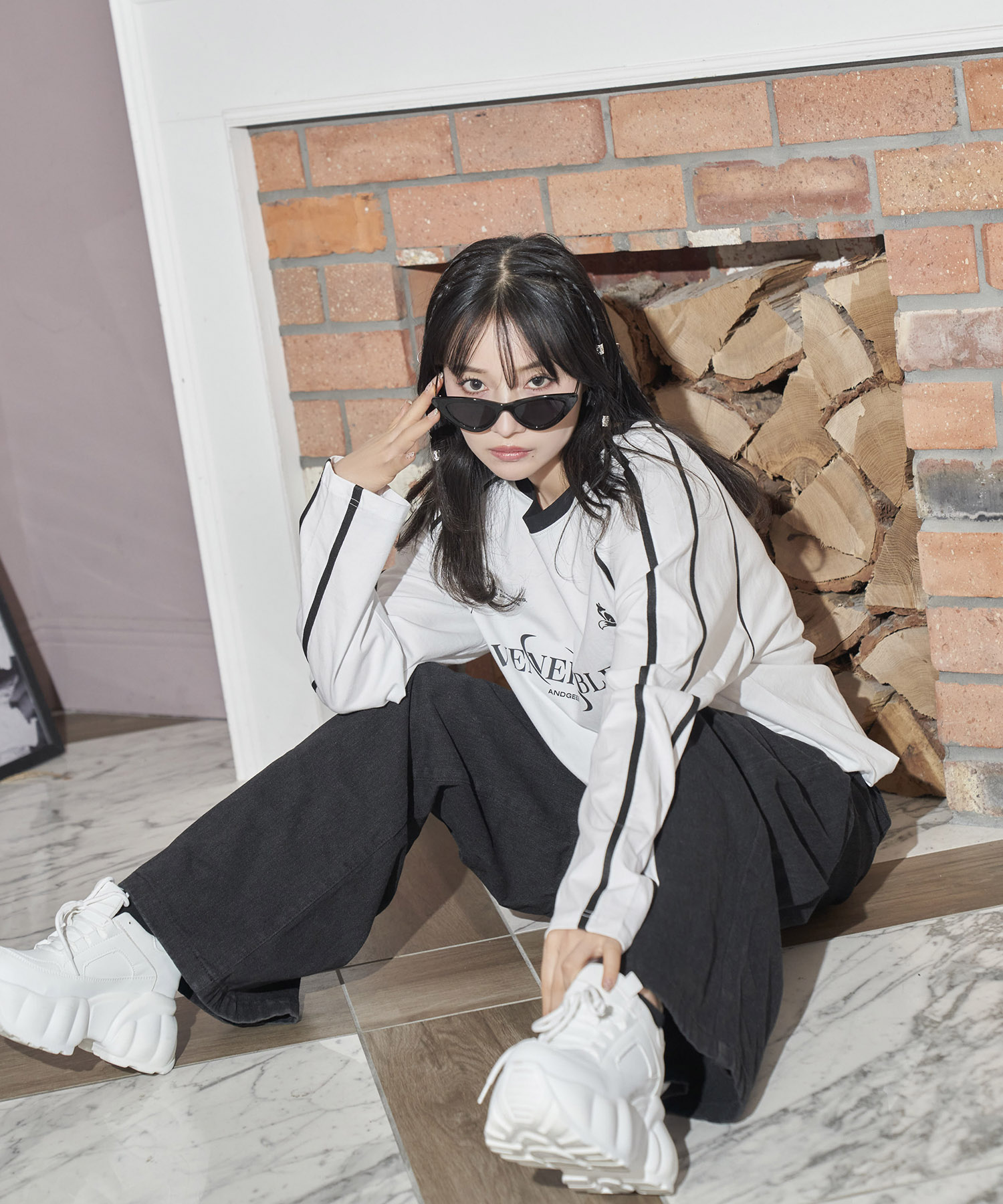 UNISEX ユニフォームロゴロンT