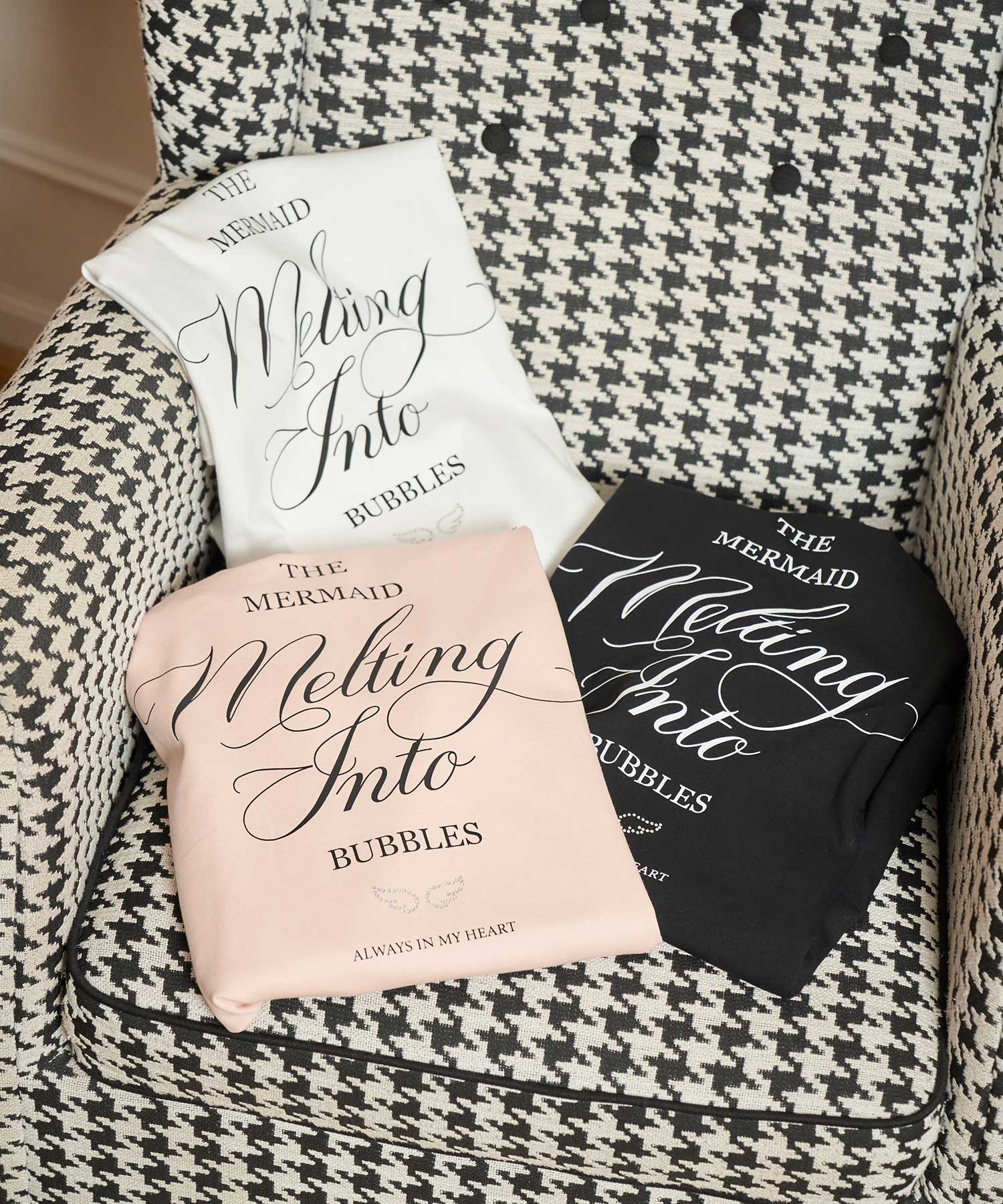 UNISEX BACK LOGO T / BLACK