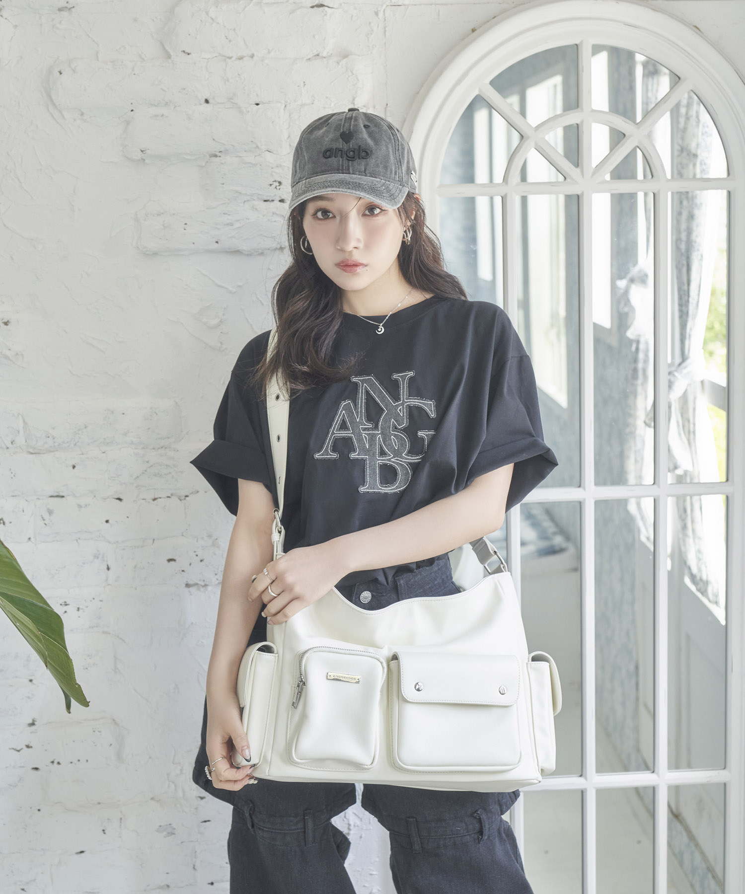 UNISEX デニムパッチTシャツ – BUNNY APARTMENT