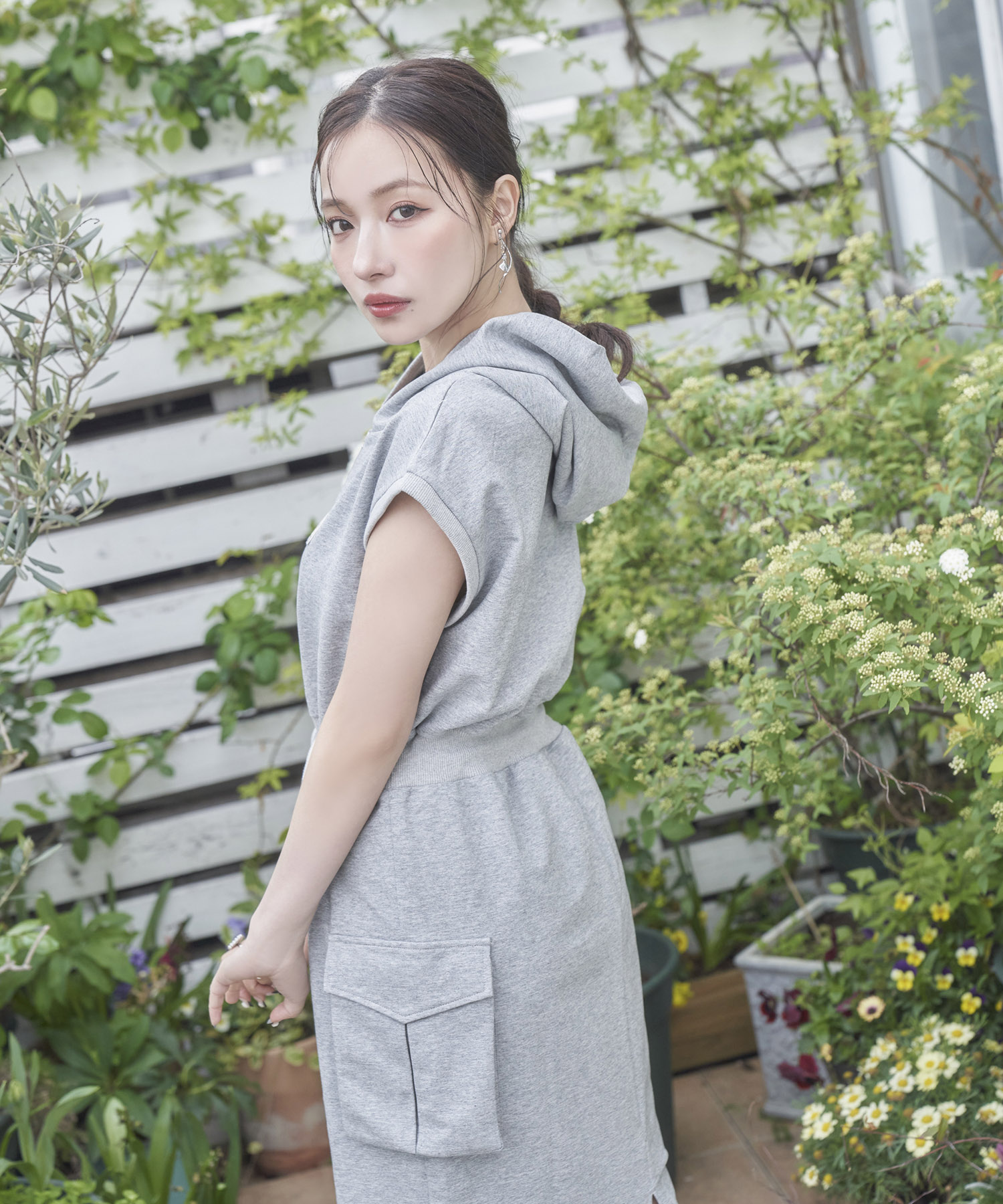 フレンチスリーブパーカーワンピ