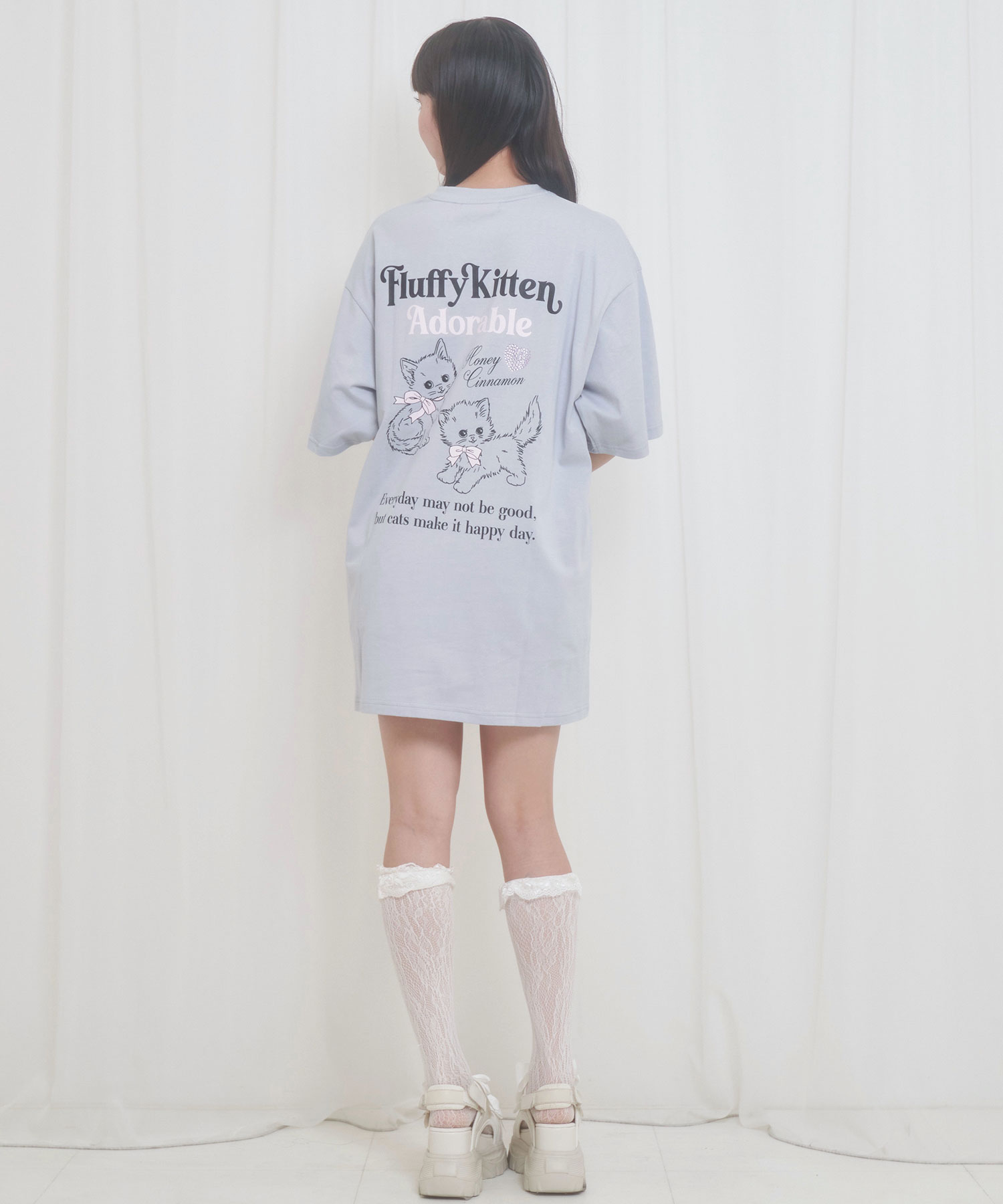 Fluffy kittenTシャツ – BUNNY APARTMENT