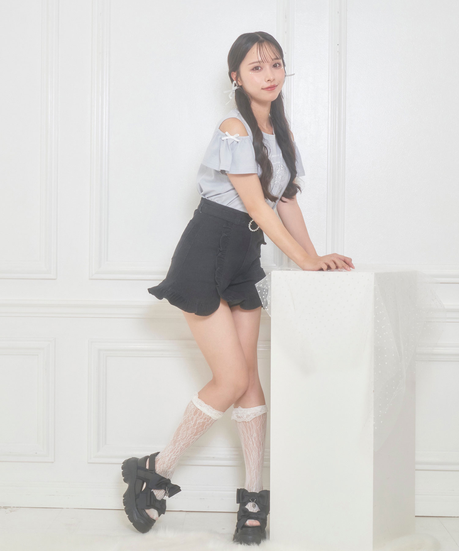 ビジューリボンTシャツ