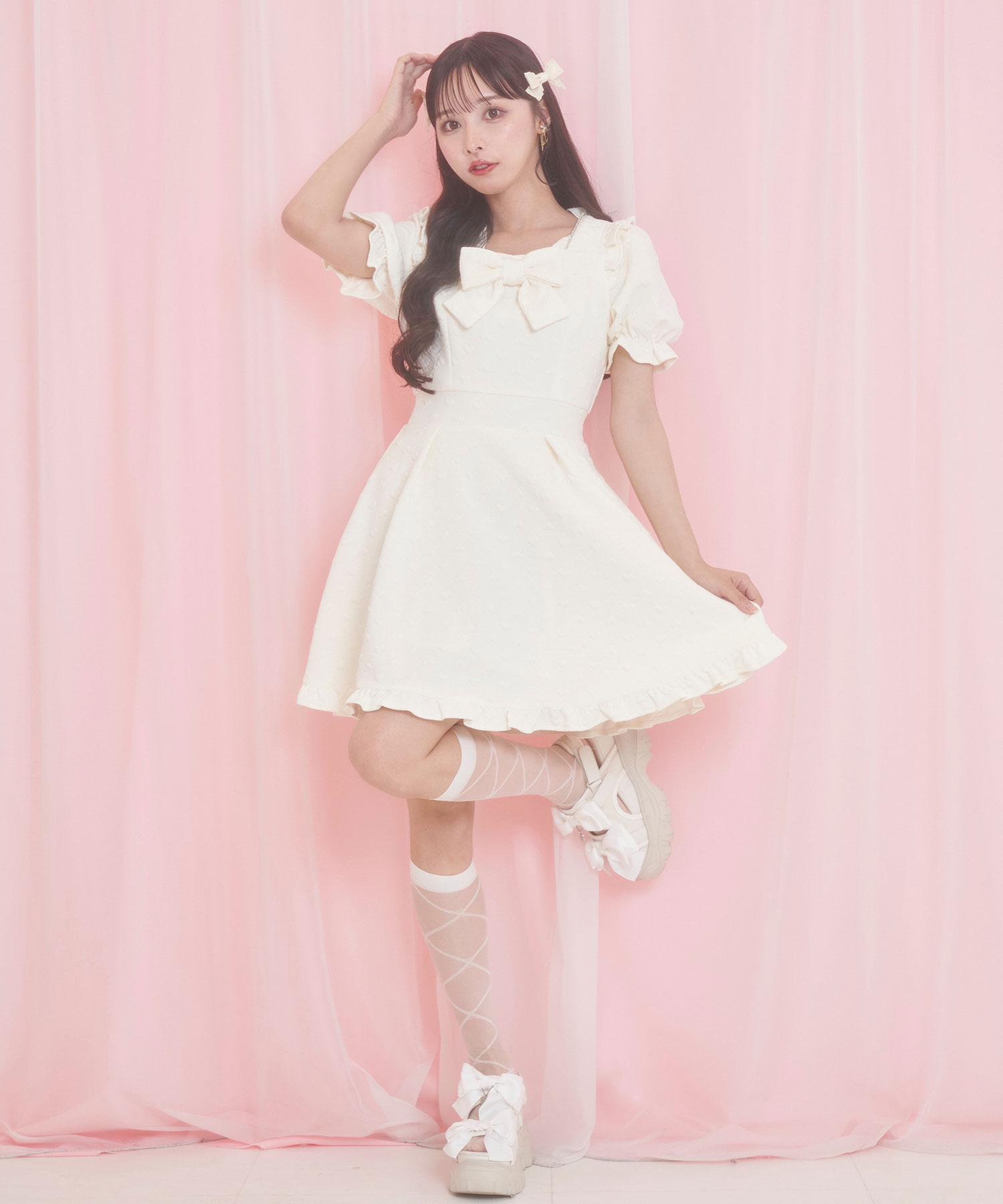 【定価27,000円】ヤマダヤ　パールビジューワンピース　ブラック　M 定価27,】ヤマダヤ パールビジューワンピース ブラック M