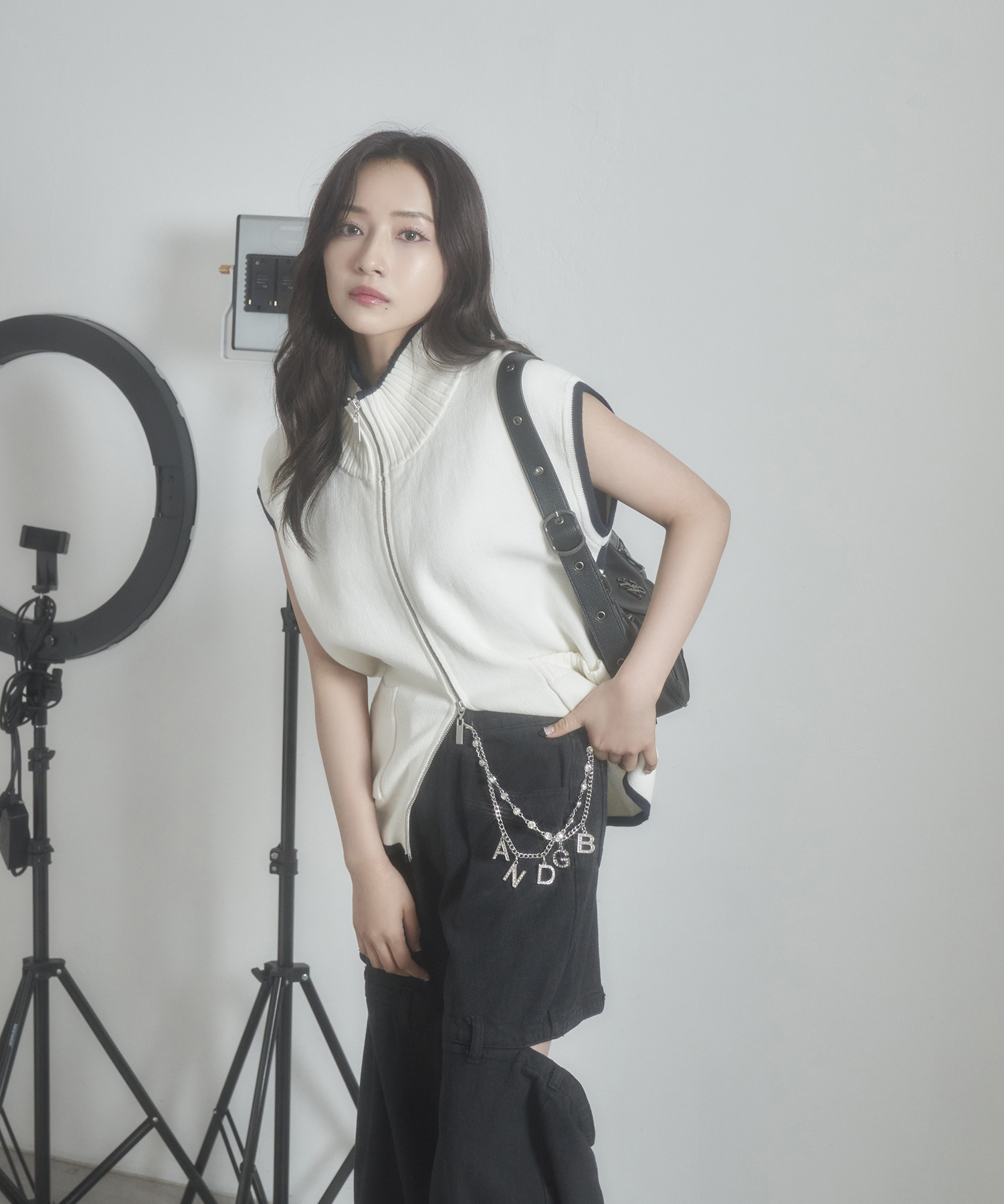 ロゴチャームセットショルダーバッグ