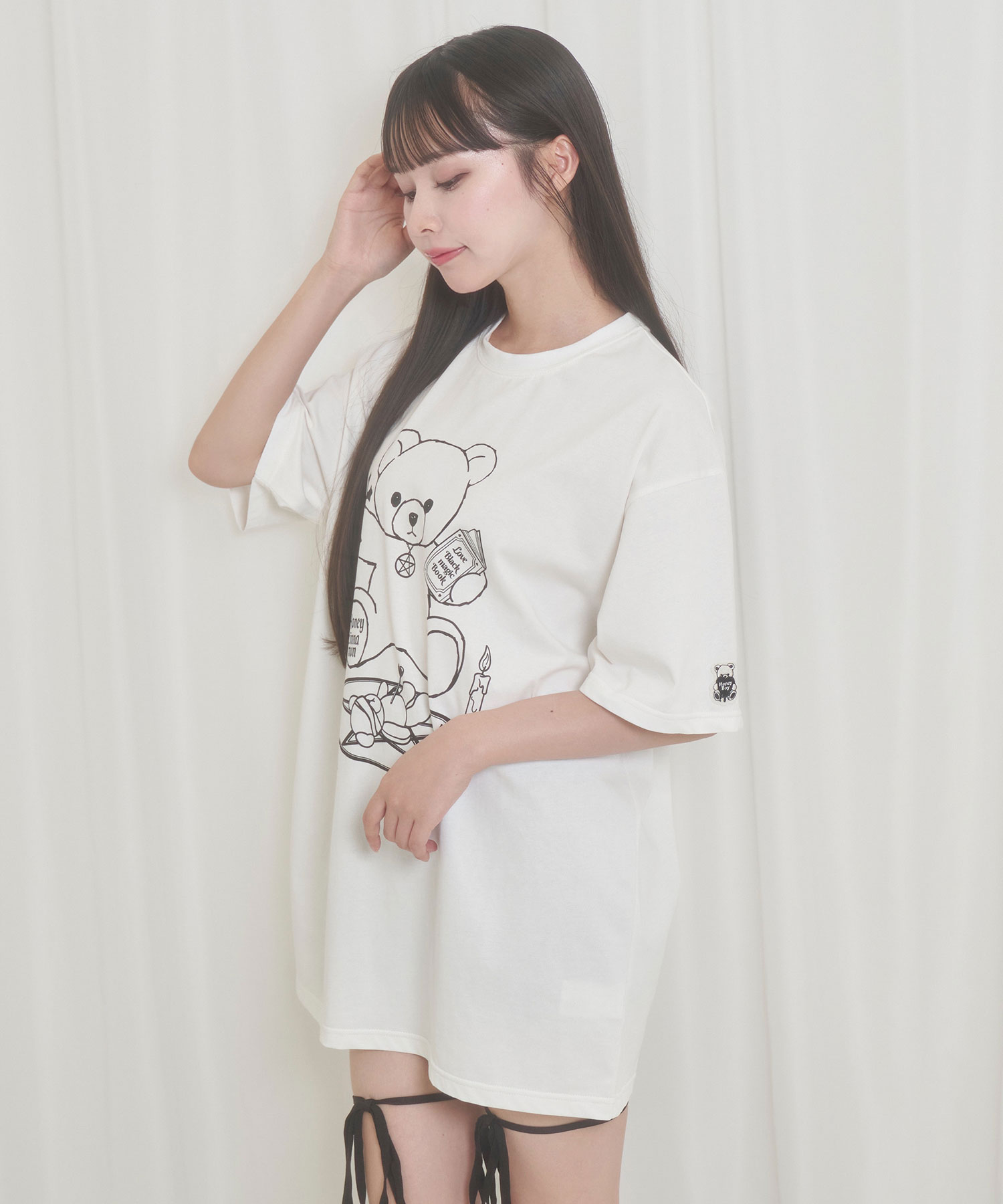 black magic シナモンTシャツ – BUNNY APARTMENT