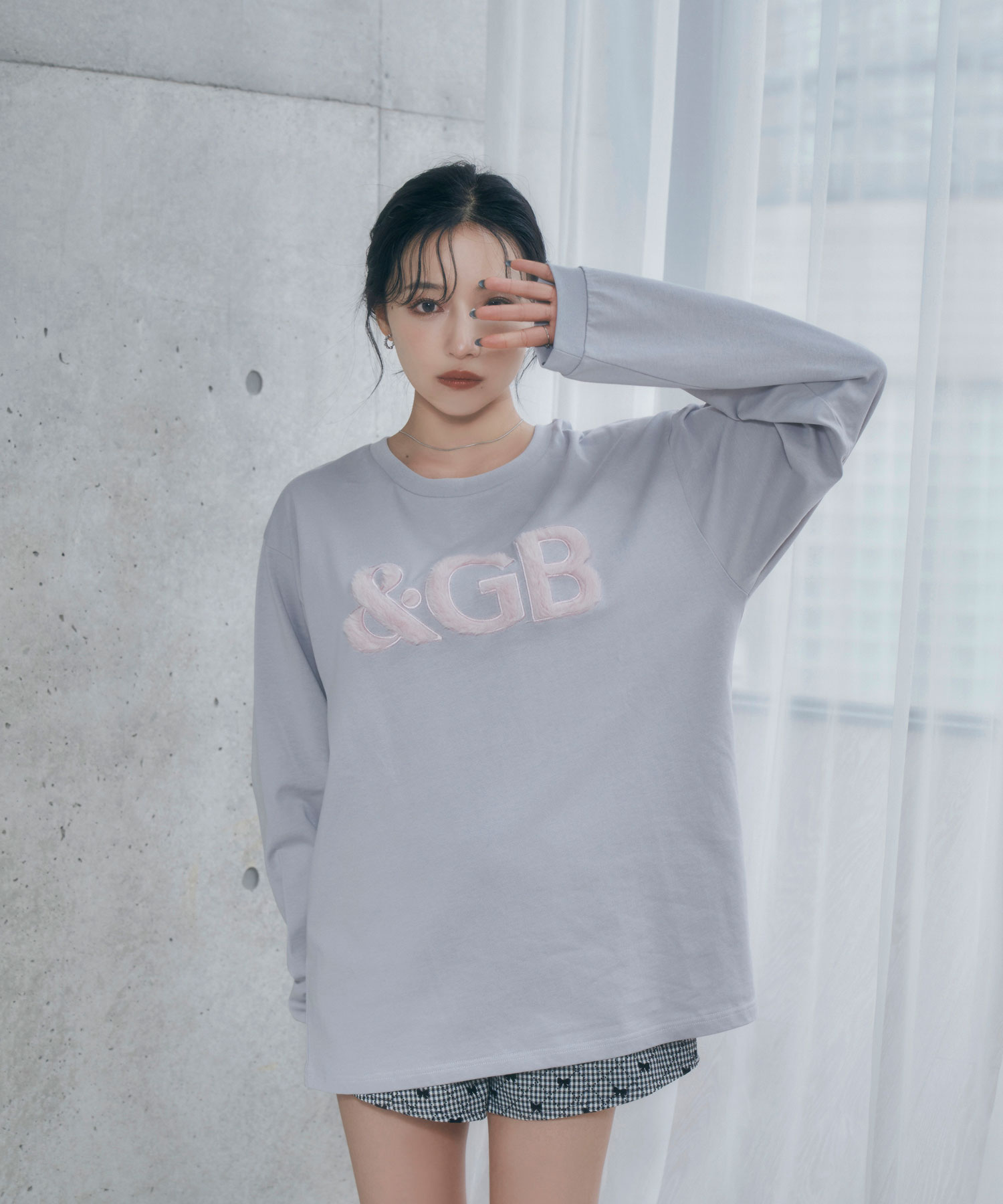 UNISEX ロゴファーロンT