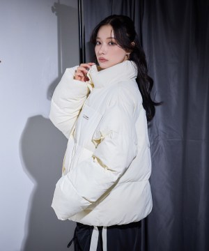 UNISEX バックロゴエコダウン