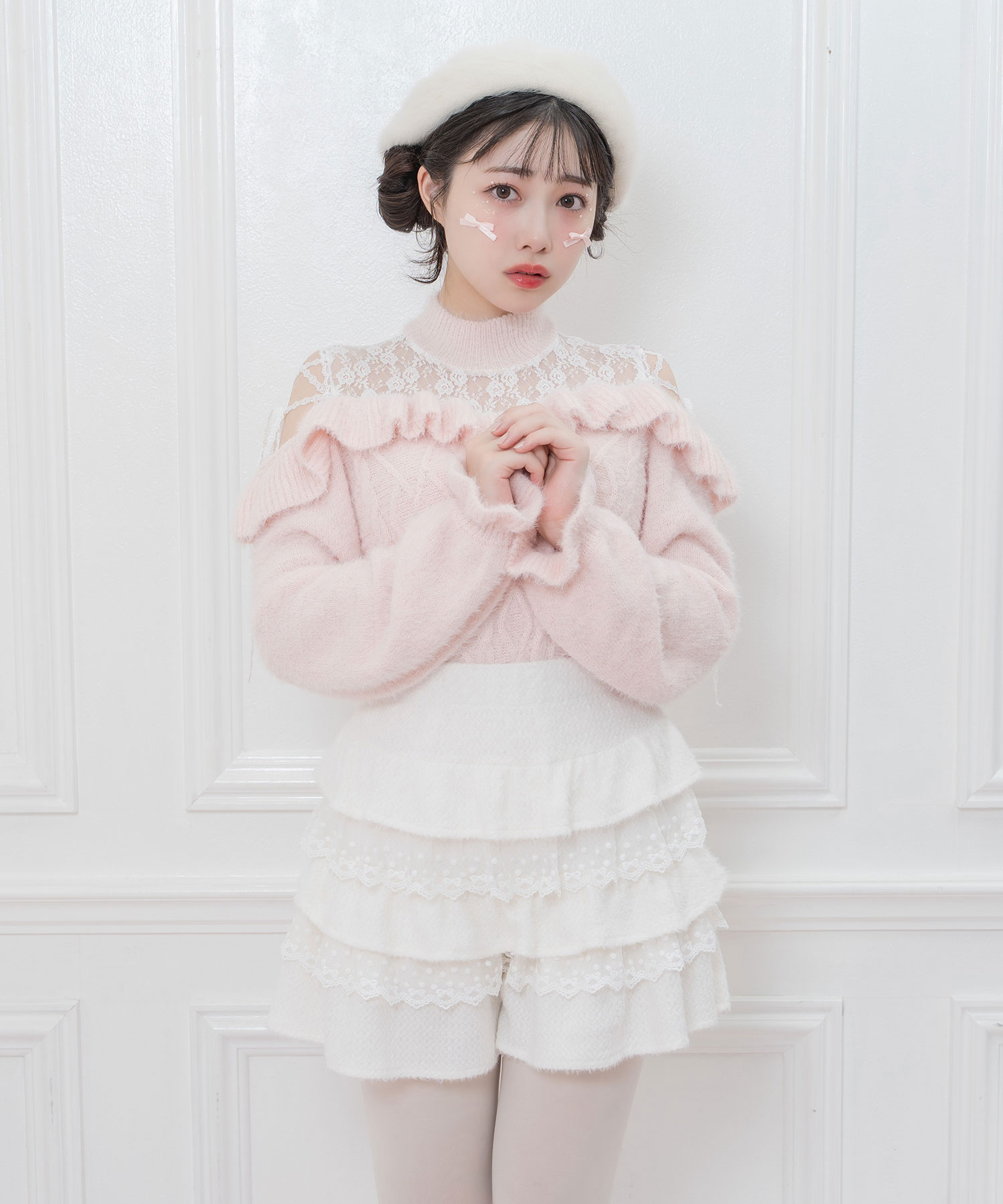 オフショルレースリボンニット