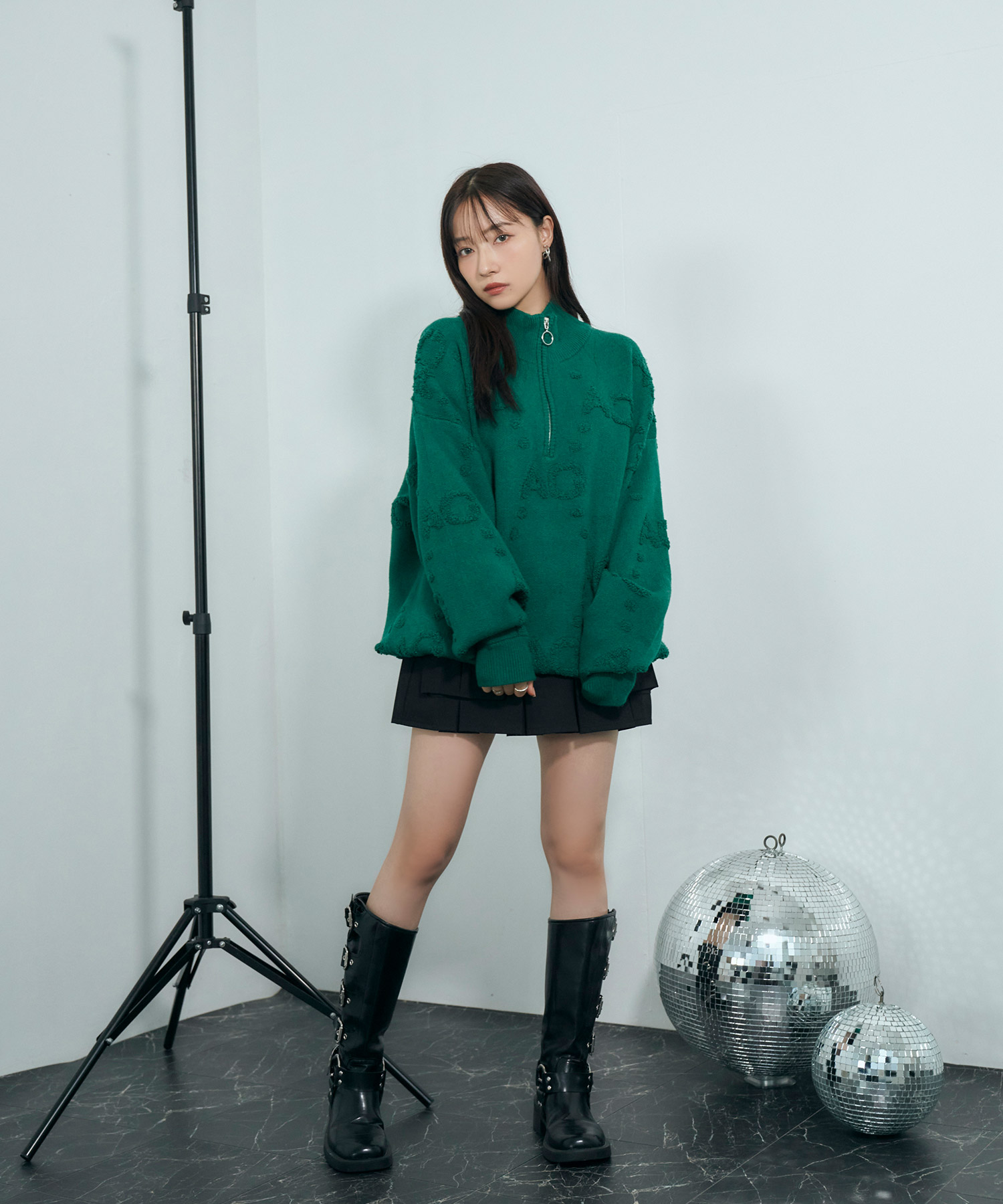 UNISEX モノグラムハーフジップニット