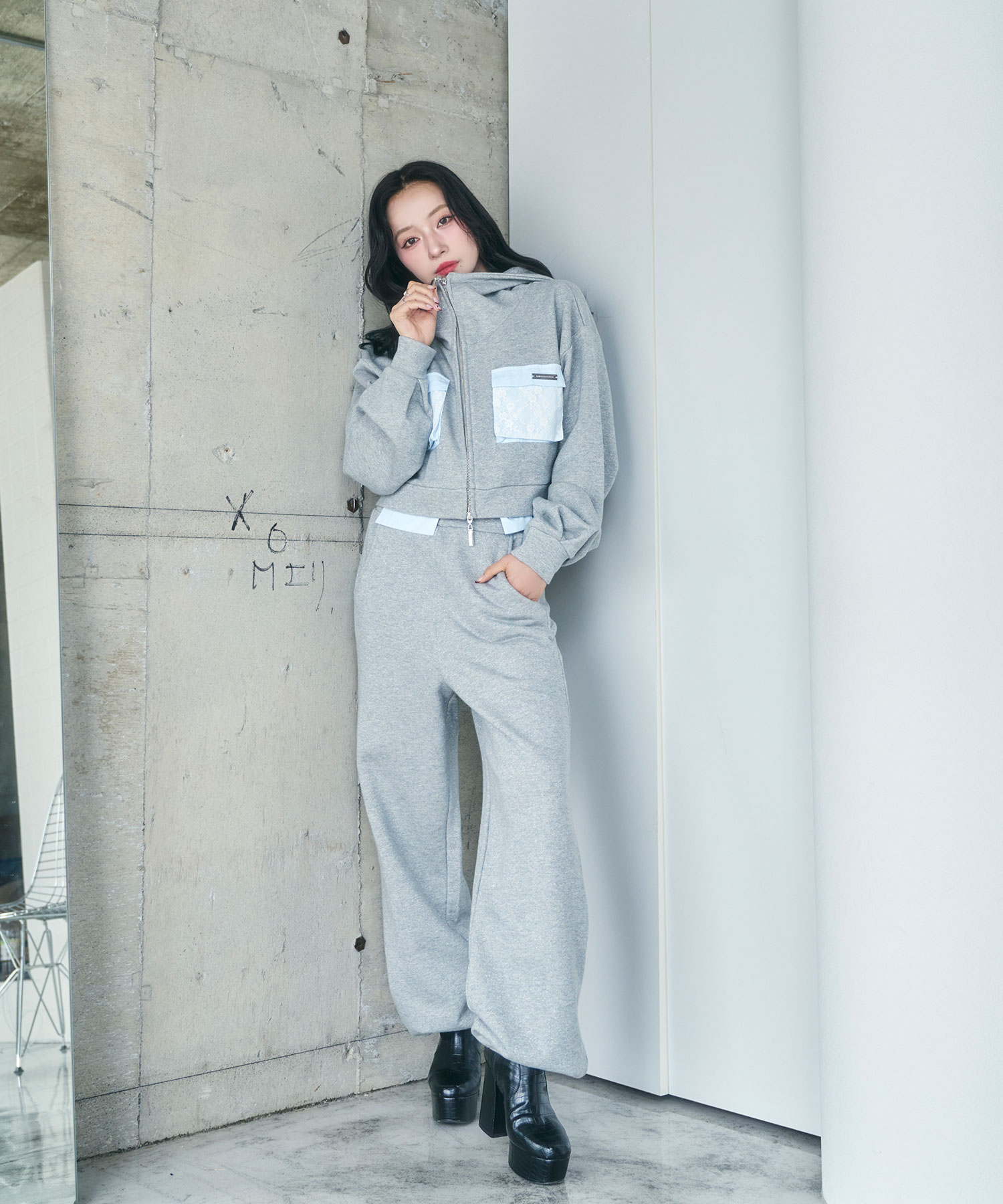 シャツポケットラメパーカー