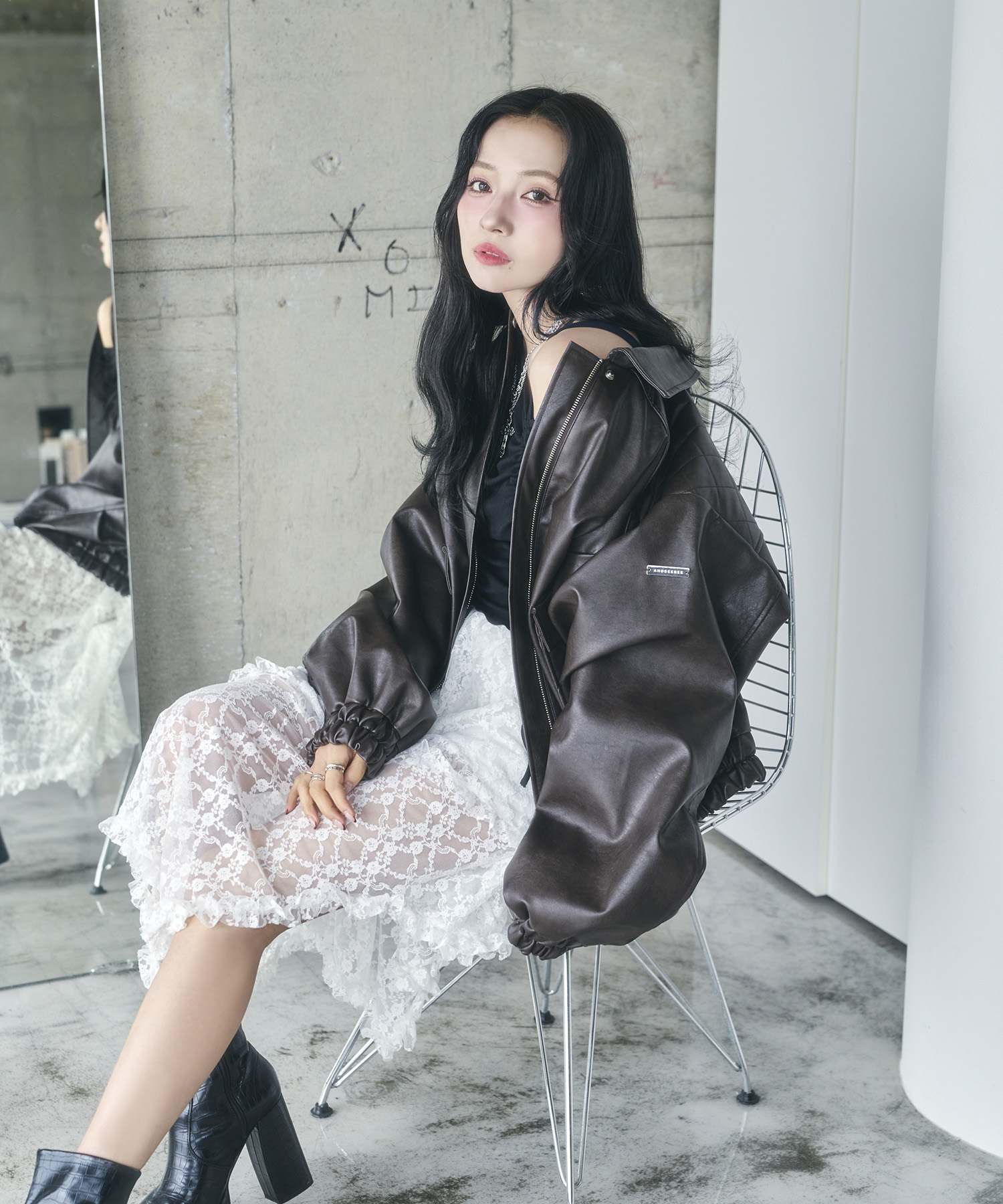 UNISEX フェイクレザーキルティングブルゾン